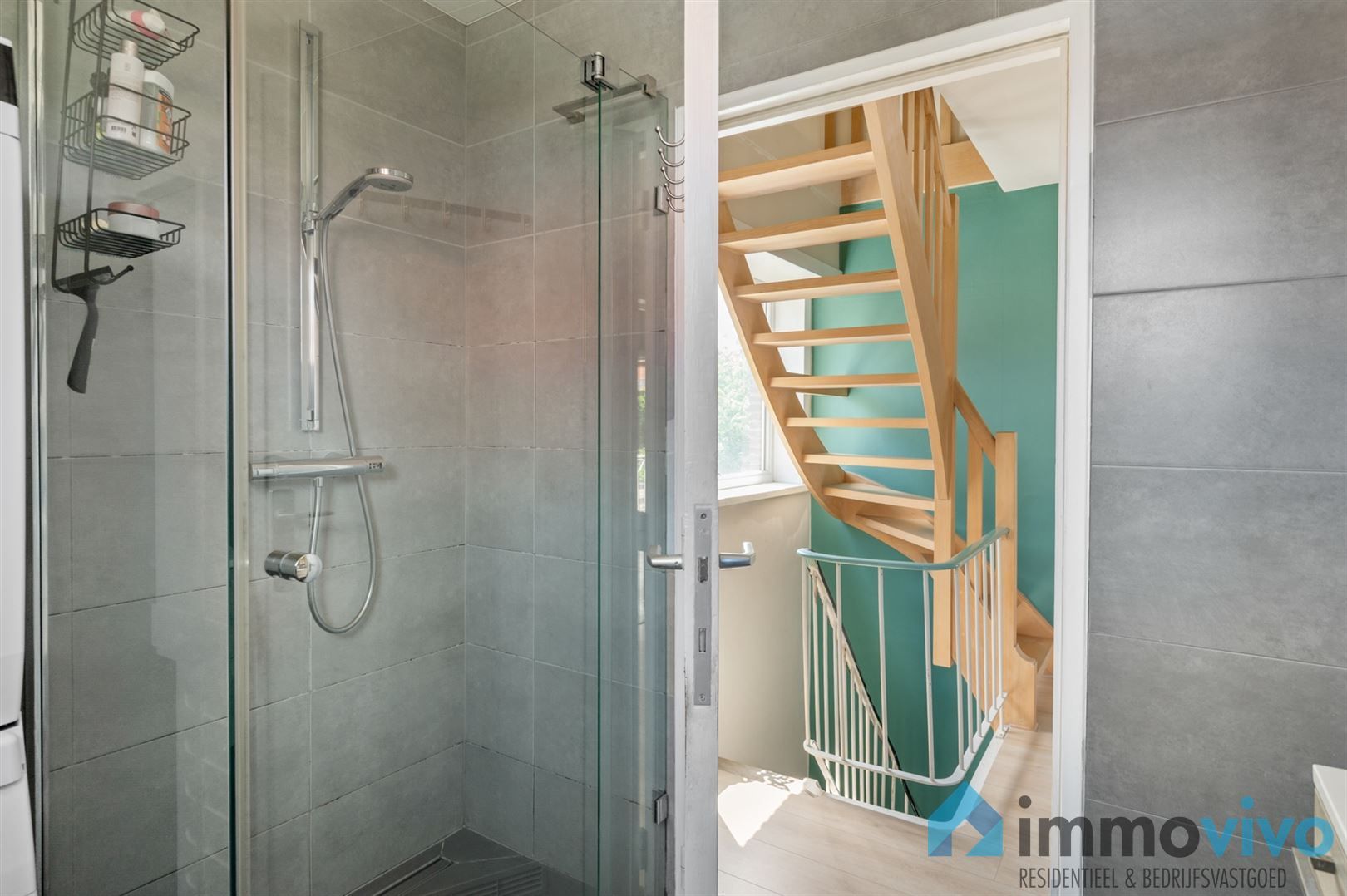 Mooie halfopen bebouwing op 420m² grond foto 27