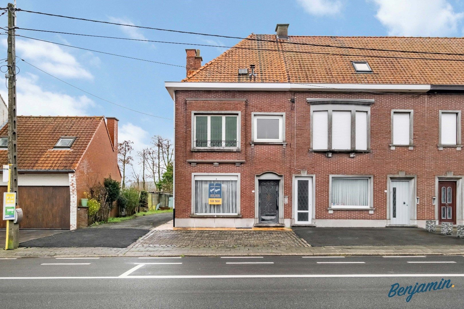 Halfopen woning met 2 mogelijks 4 slaapkamers, garage en tuin in Rekkem foto 14