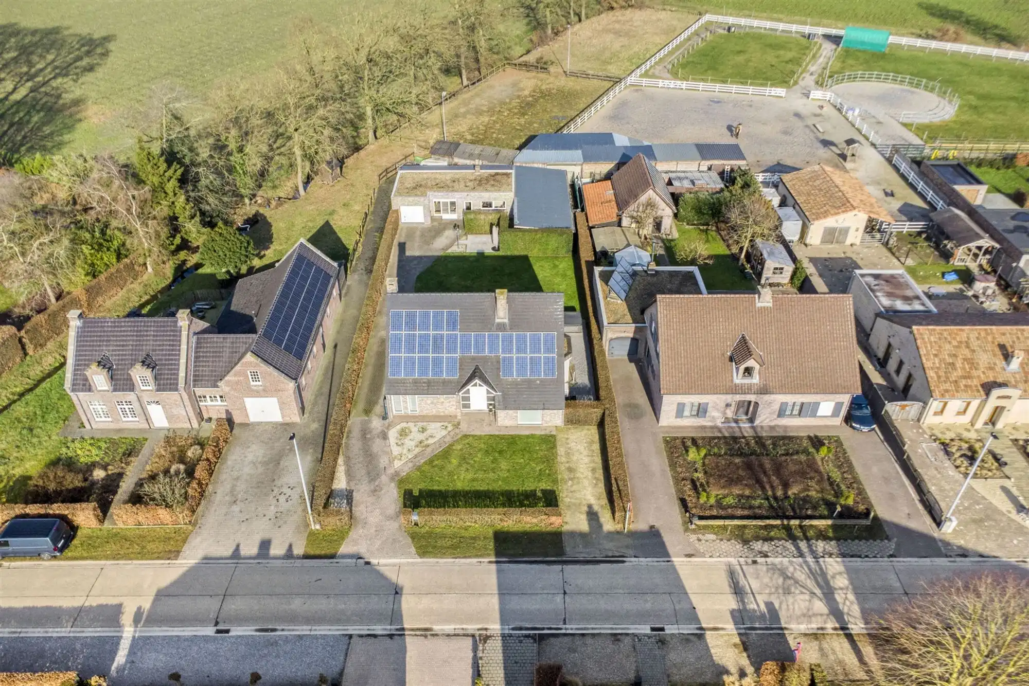 Exclusieve villa, extra garage en zonnige tuin op 1.100 m² foto 45