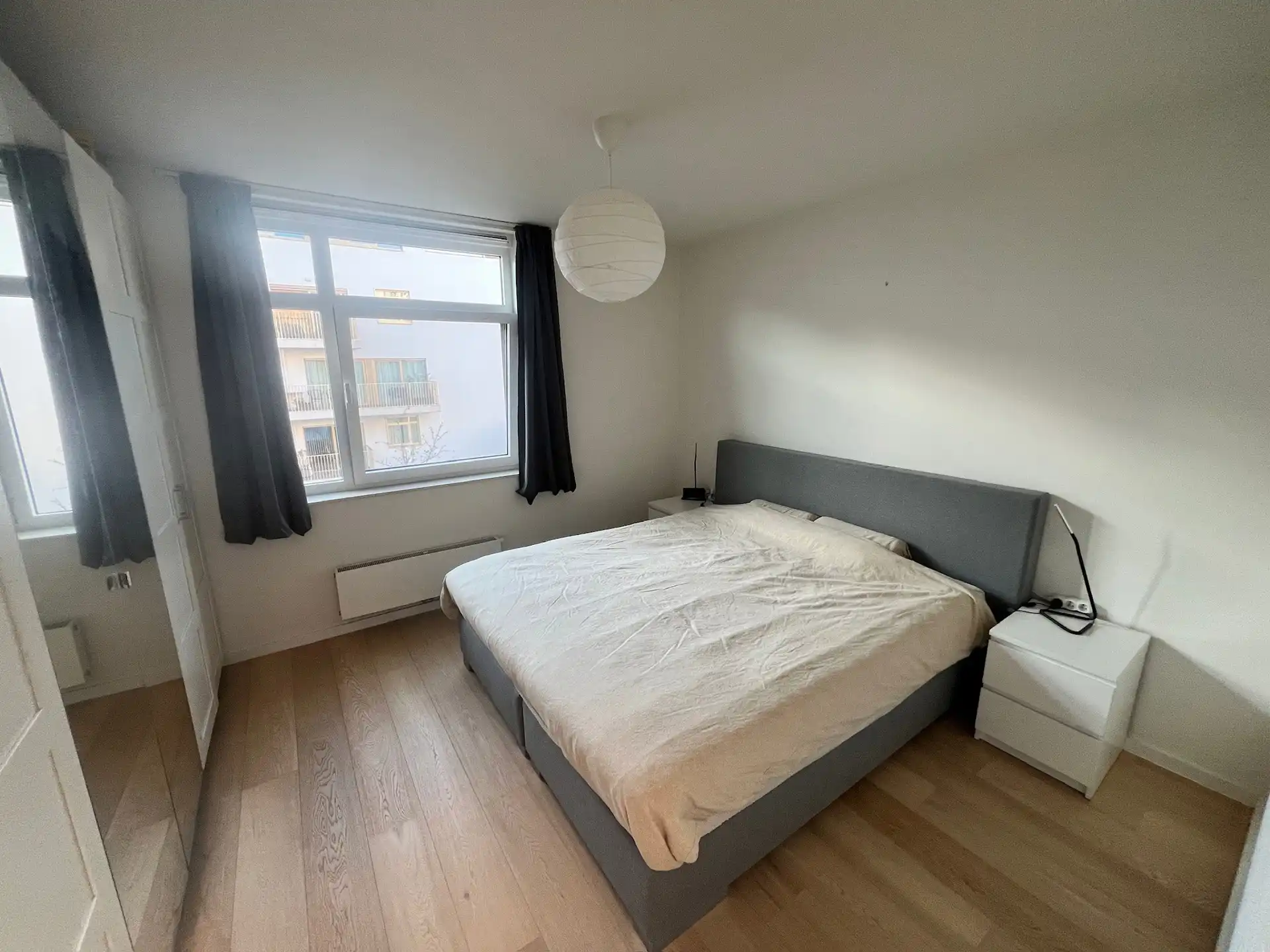 ANTWERPEN - Ruim duplex appartement met terras foto 8