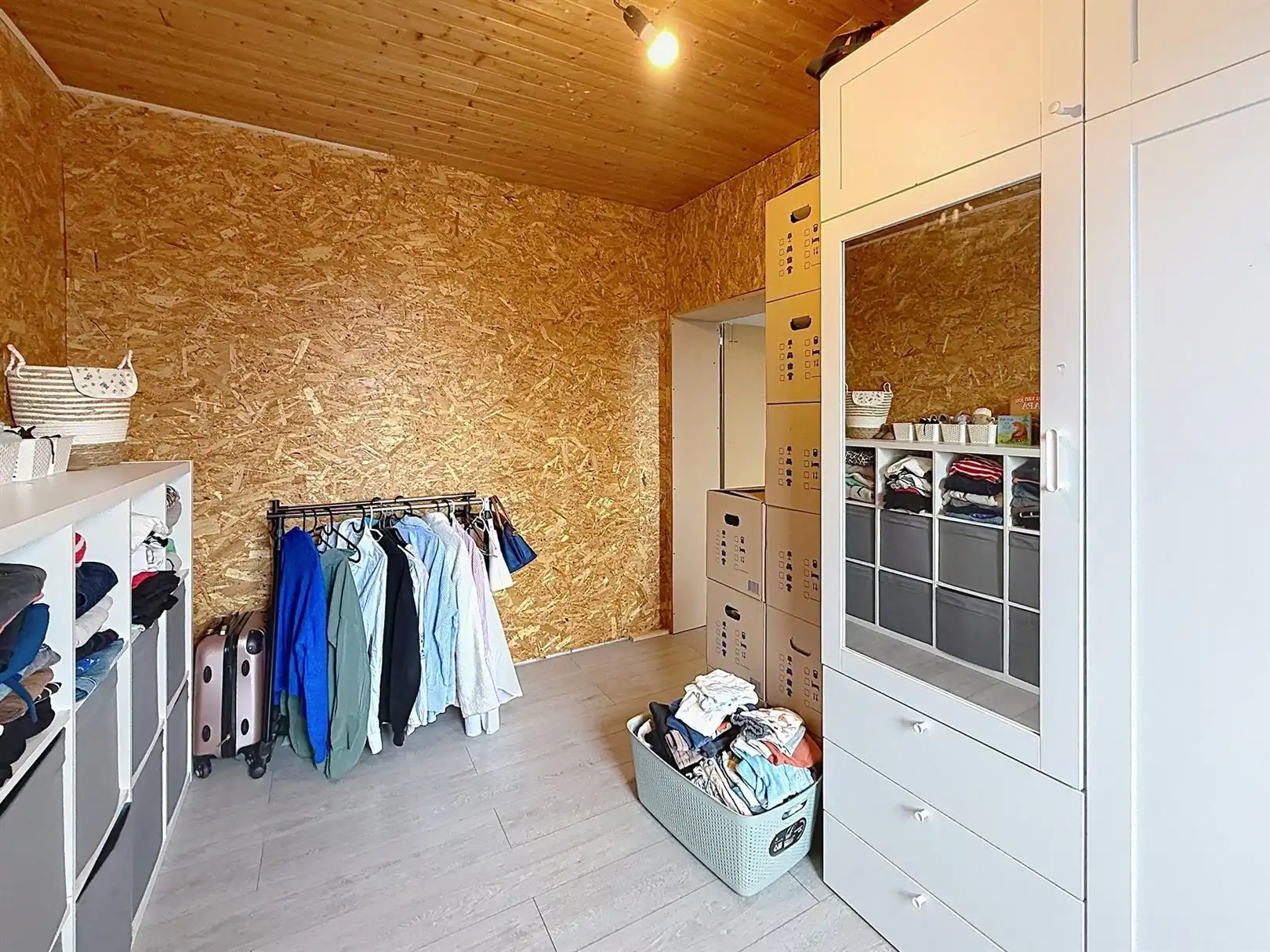 Gerenoveerde woning (2019), 2 slpks, zolder, opp 3a 03ca foto 38
