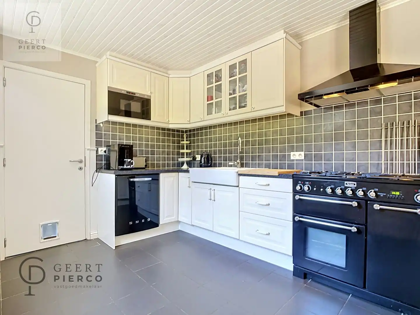 Charmewoning met dorpsgezicht foto 11