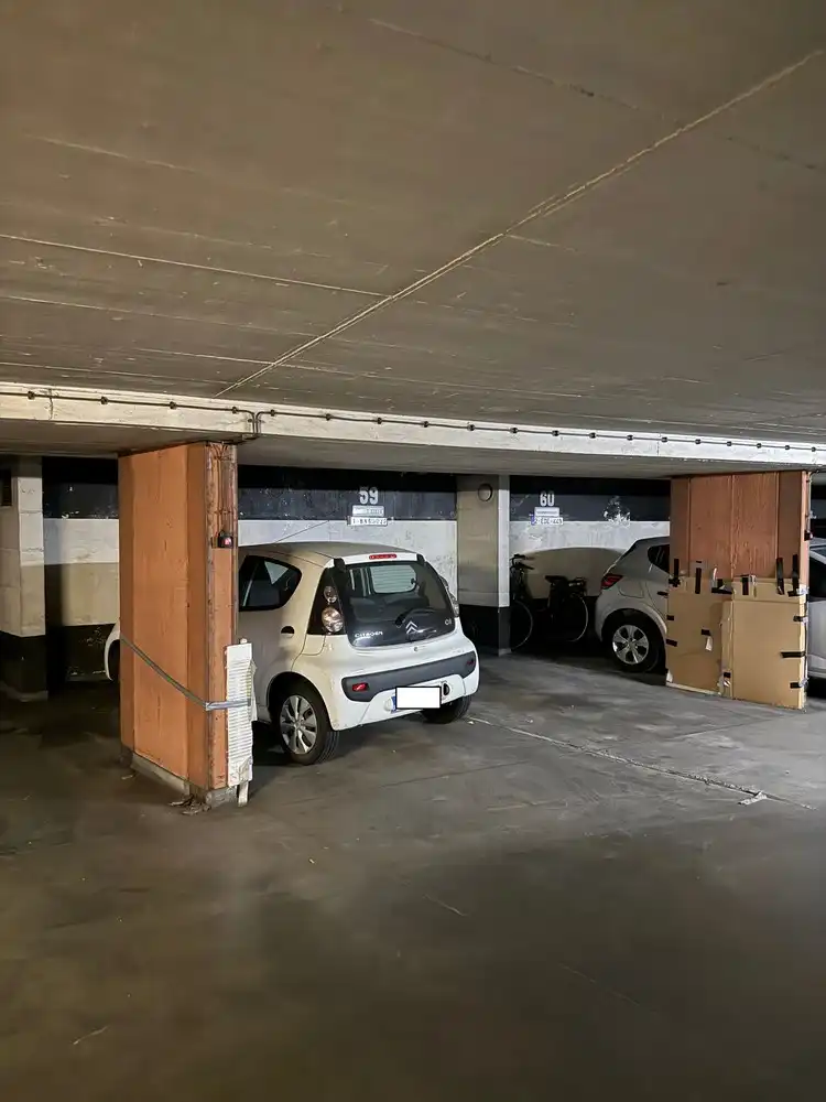 PARKING LEOPOLD foto 3
