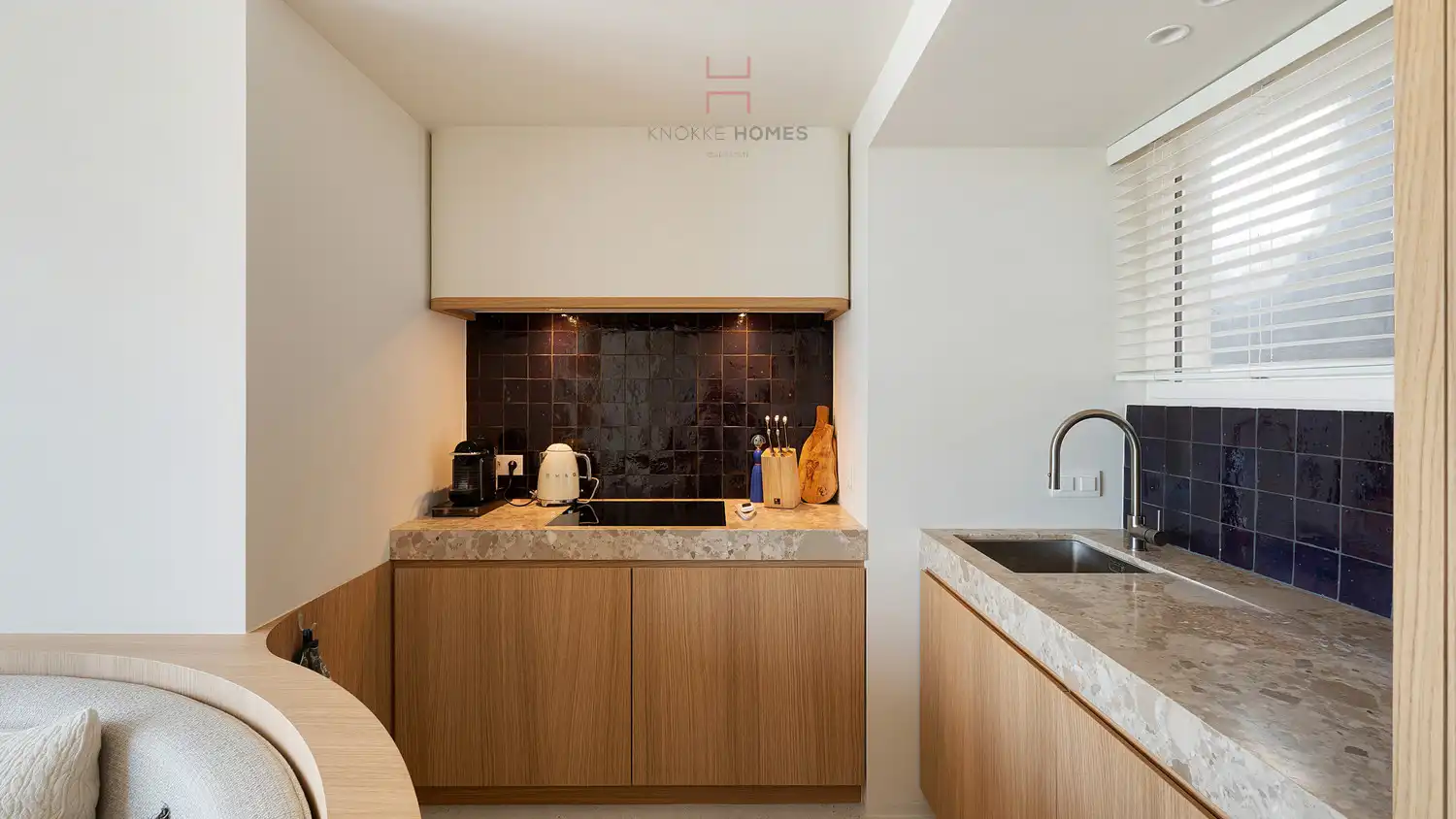 Luxueus vernieuwde penthouse op de zeedijk in Duinbergen foto 6