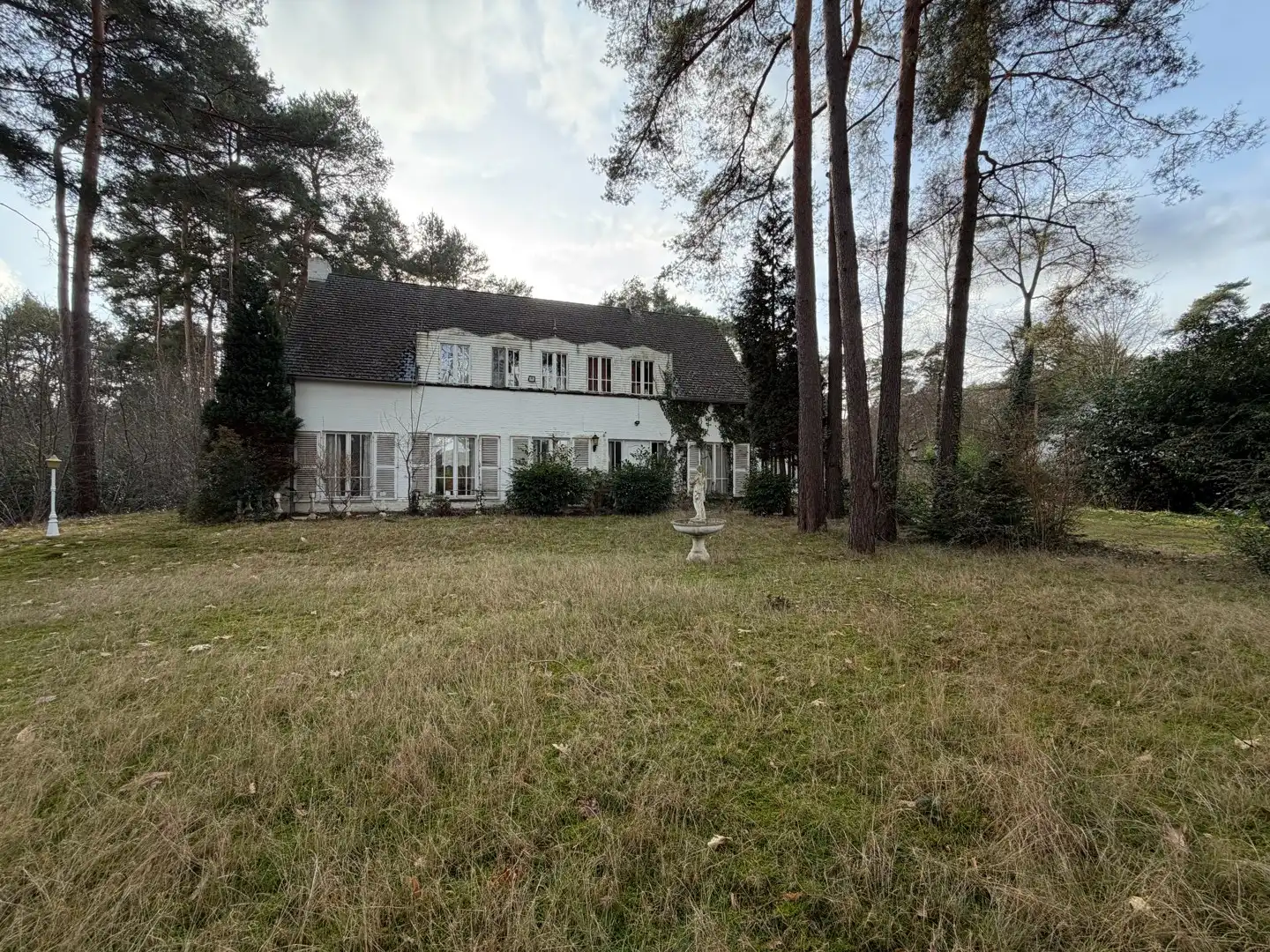 Exclusieve villa met charme, gelegen op een uitzonderlijk perceel van 5.000 m2 foto 2