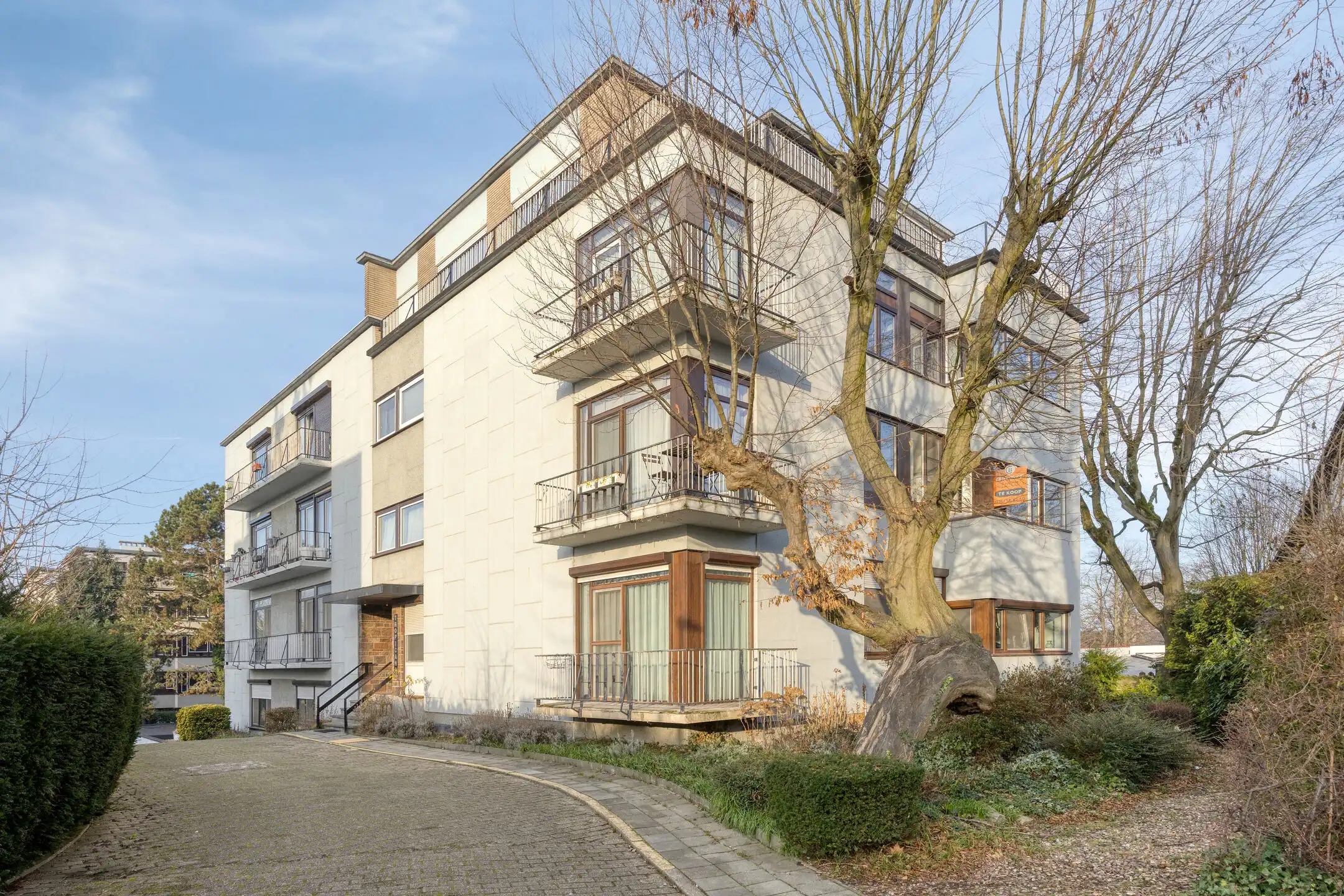 Instapklaar appartement met twee slaapkamers te Zaventem foto {{pictureIndex}}