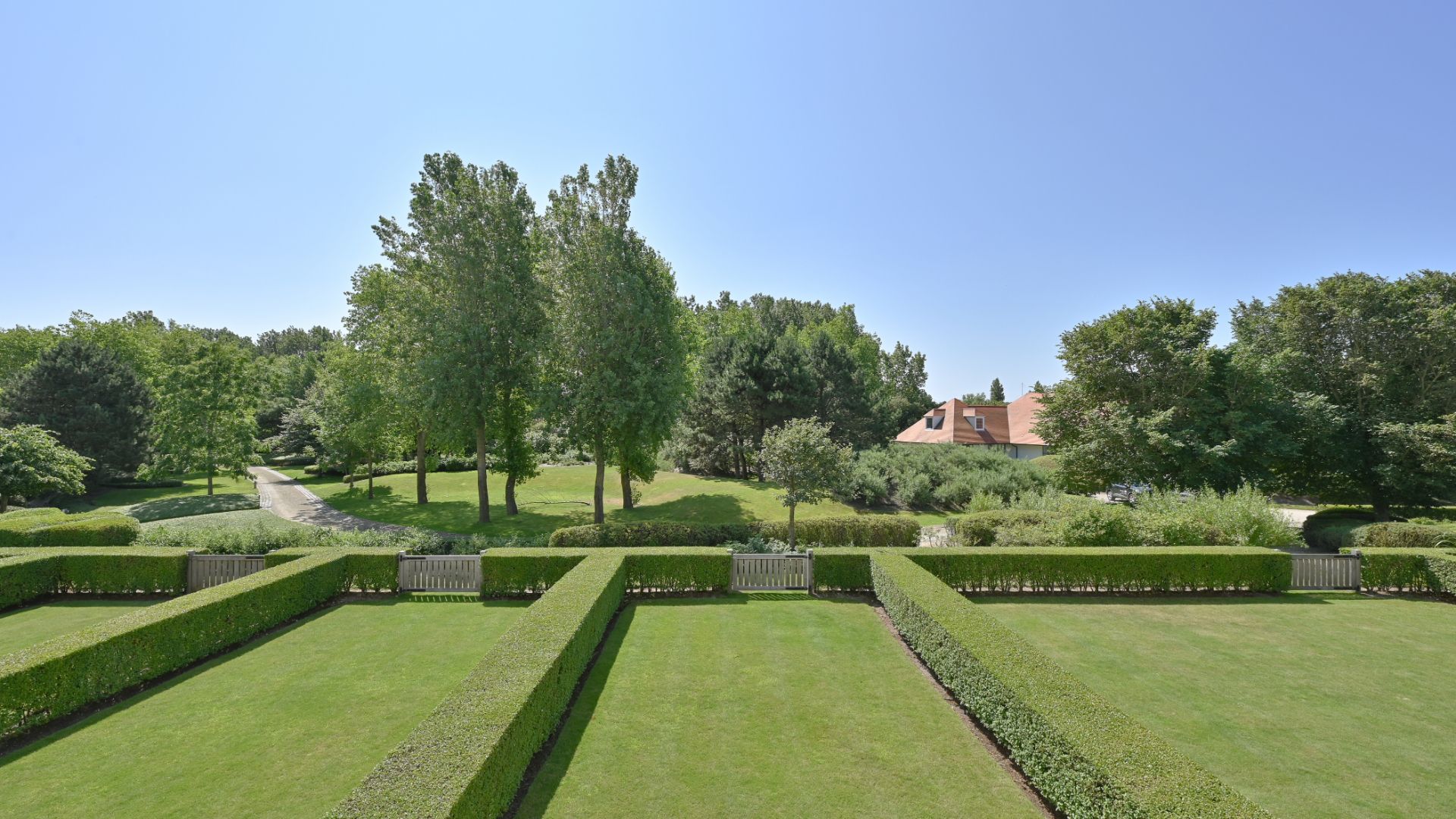 Prachtig appartement gelegen in het prestigieuze domein "Tennis Gardens" foto 5