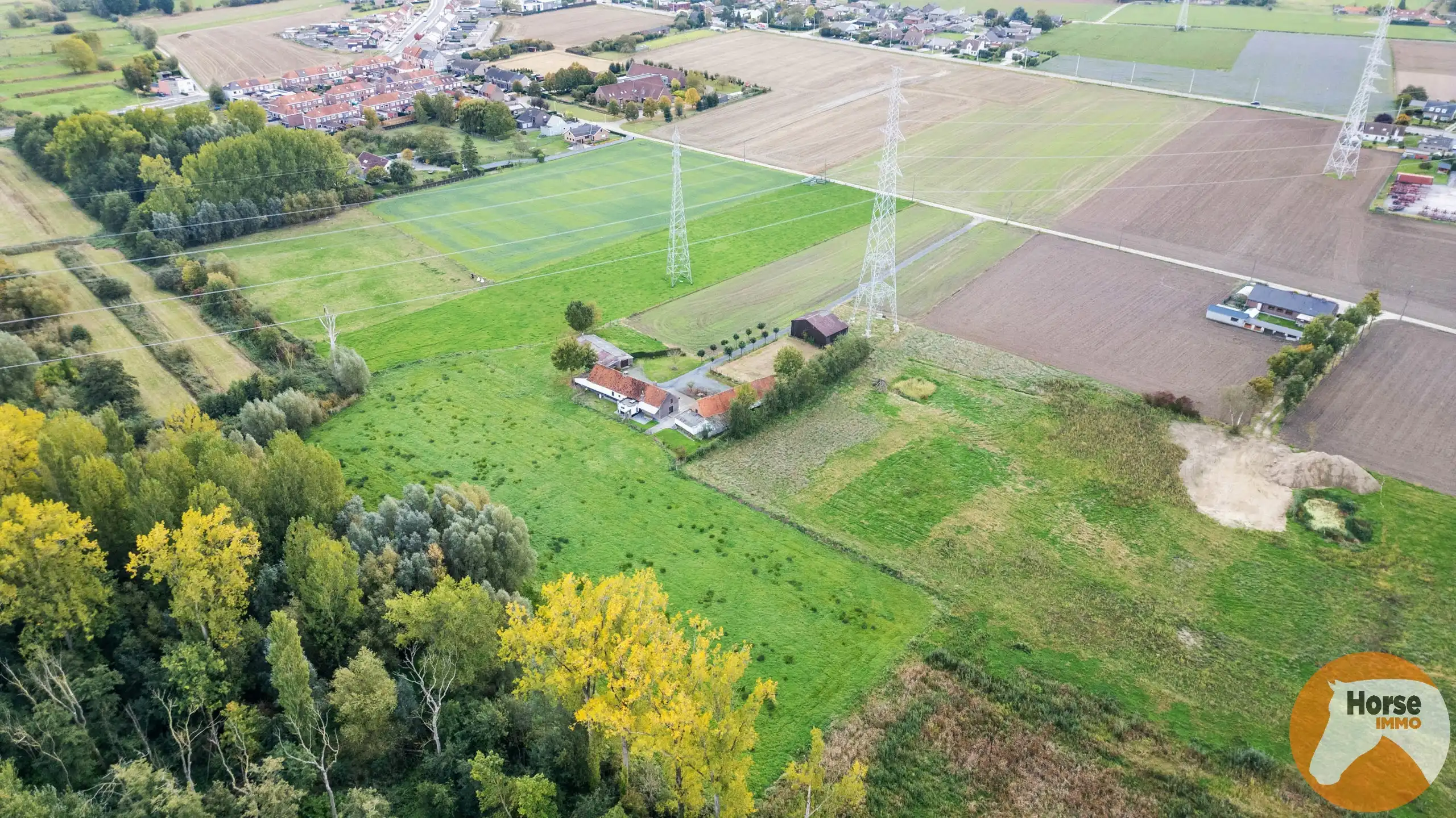 DEINZE - Landbouwwoning op +/-1,2HA foto 3