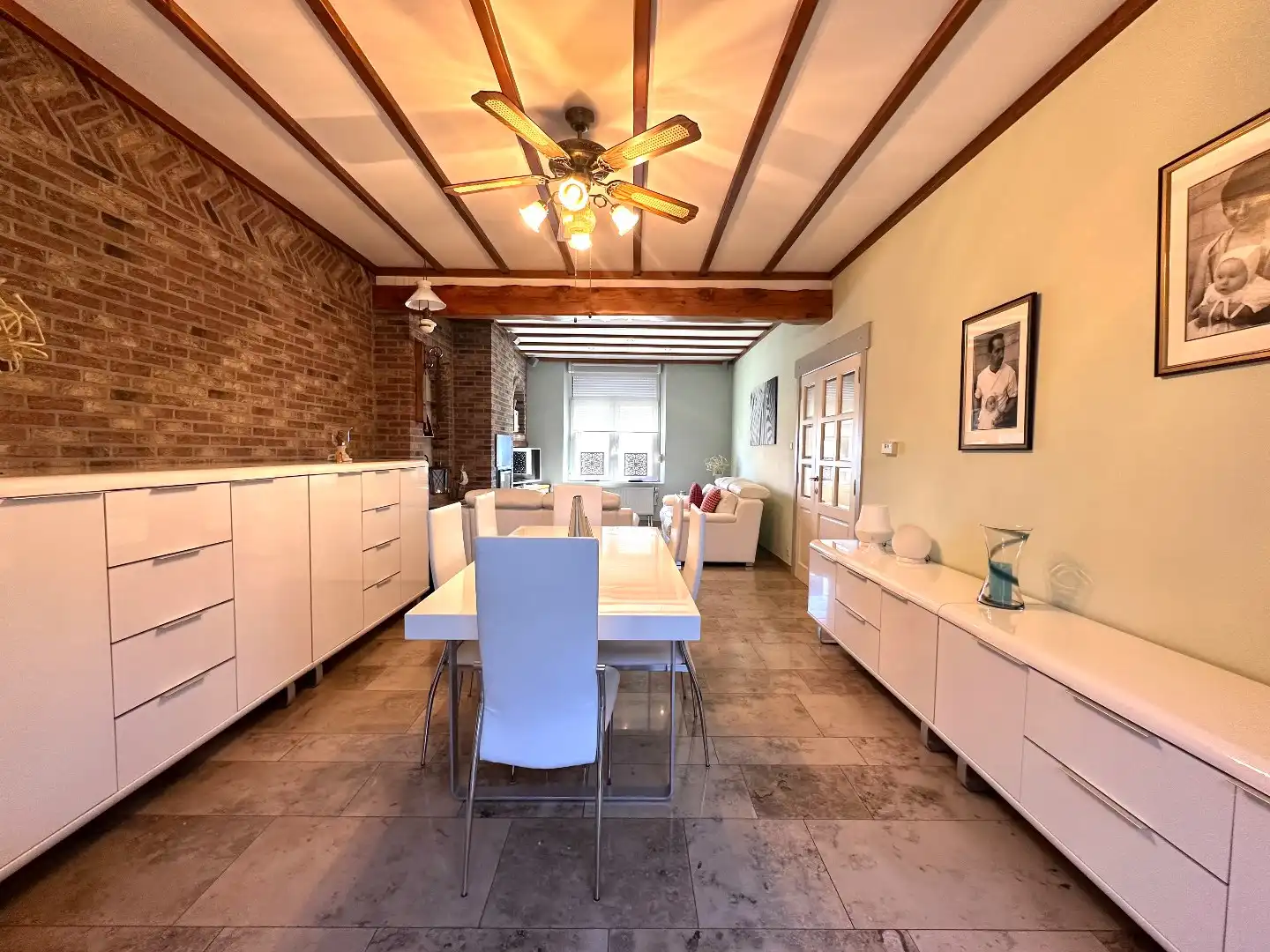 Verzorgde gezinswoning met uitzonderlijke garage op een ruim perceel in Zichen-Zussen-Bolder (Riemst) foto 7