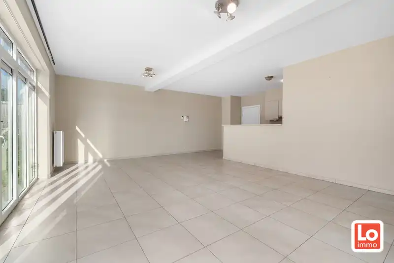 Instap klaar gelijkvloers appartement op een gemakkelijk bereikbare locatie nabij het centrum van Beervelde! foto 4