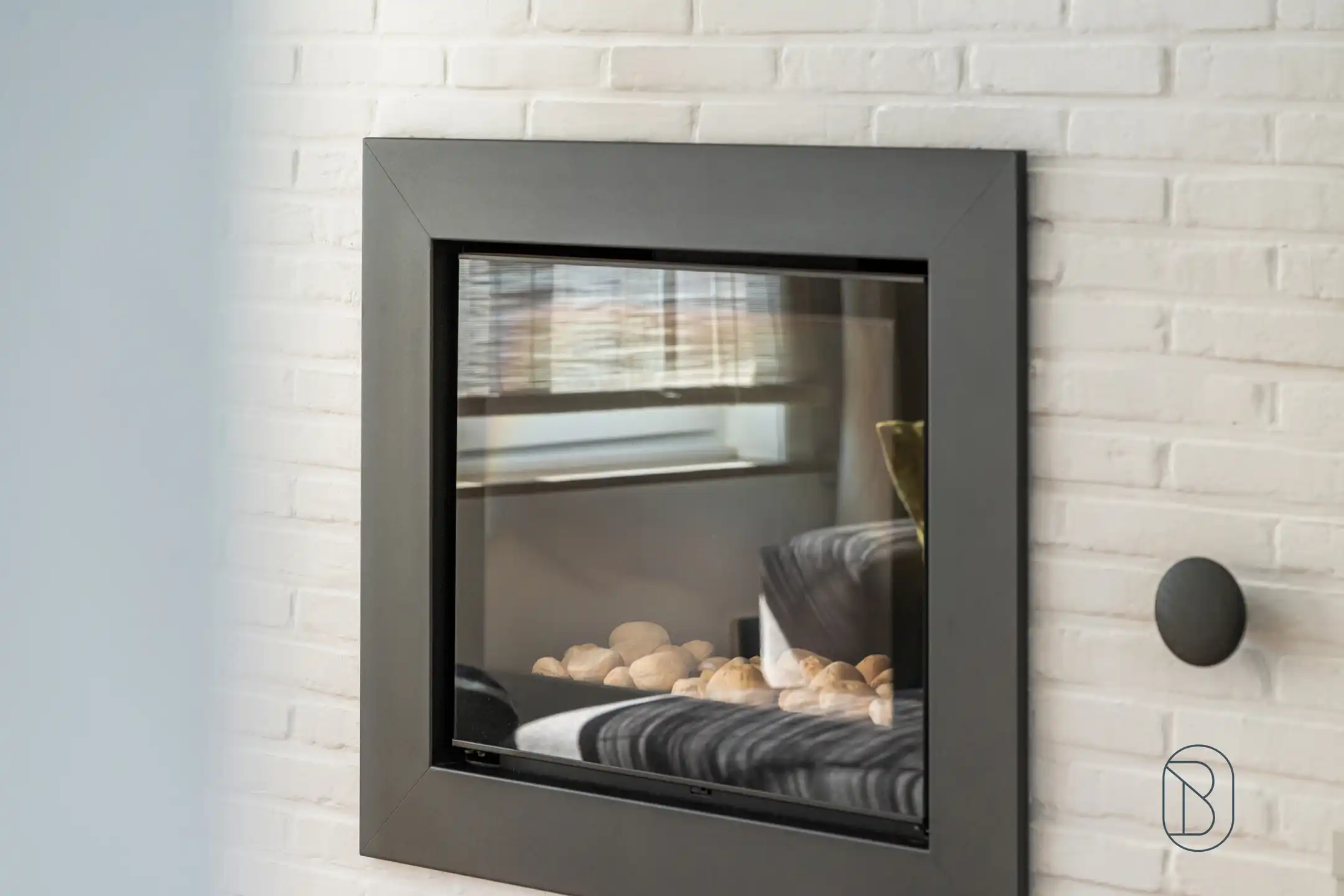 Instapklare woning met zonnige tuin in hartje Kortrijk foto 19