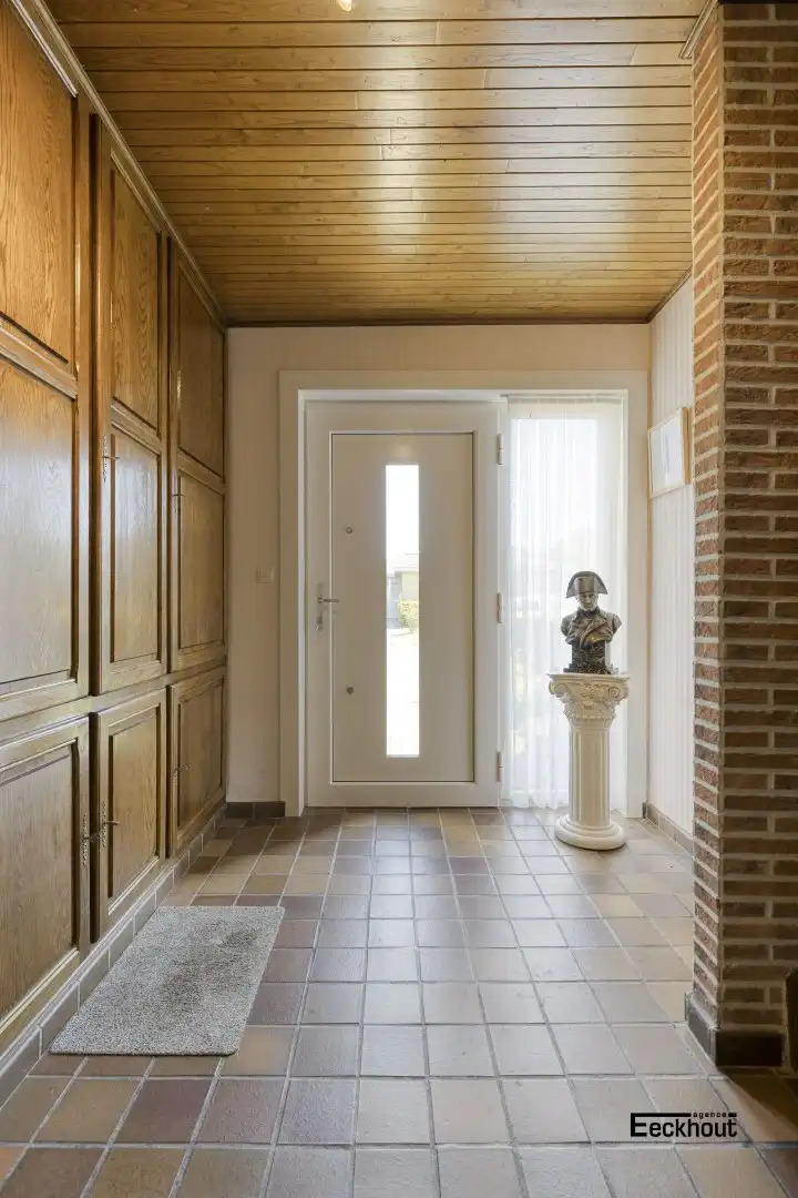 Rustig gelegen woning met zonnige tuin en ruime garage! foto 10