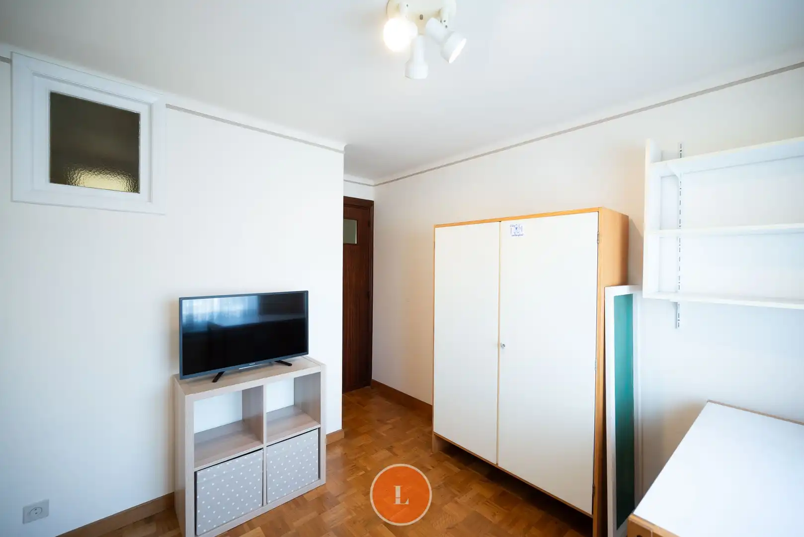 Op te frissen woning vlakbij het centrum van Wevelgem! foto 12