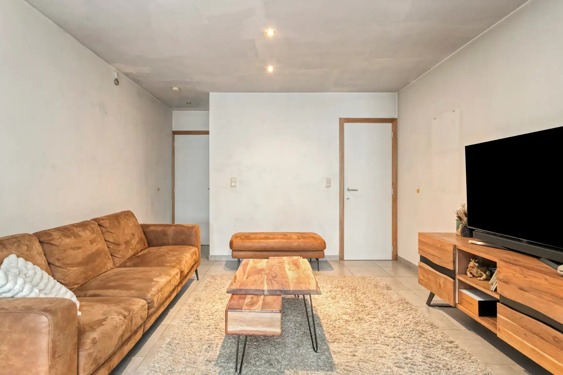 Instapklare woning met 4 slaapkamers!!! foto 3