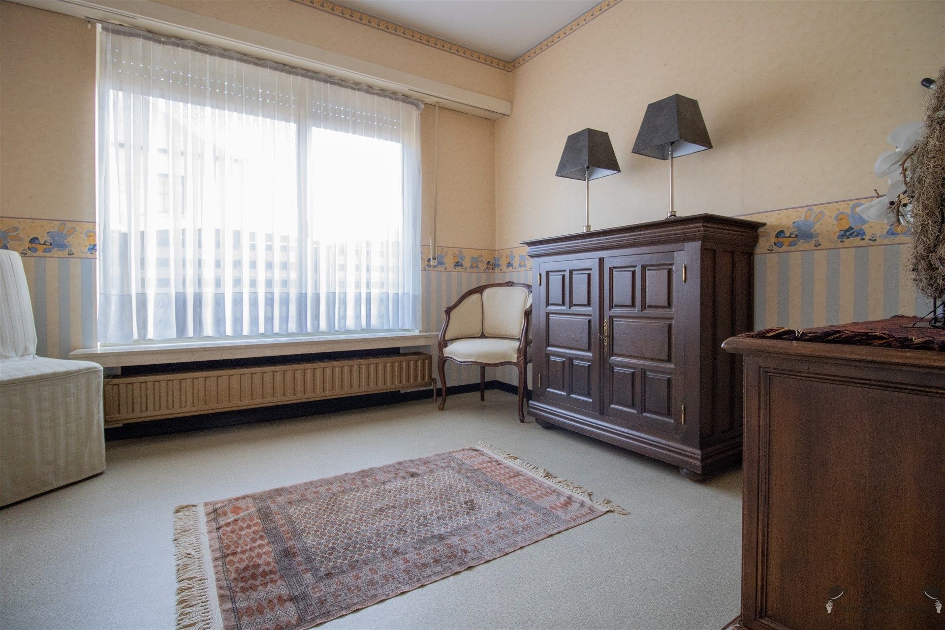 Rustig gelegen gelijkvloerse woning met 3 slaapkamers en bijhuis op  750 m foto 10