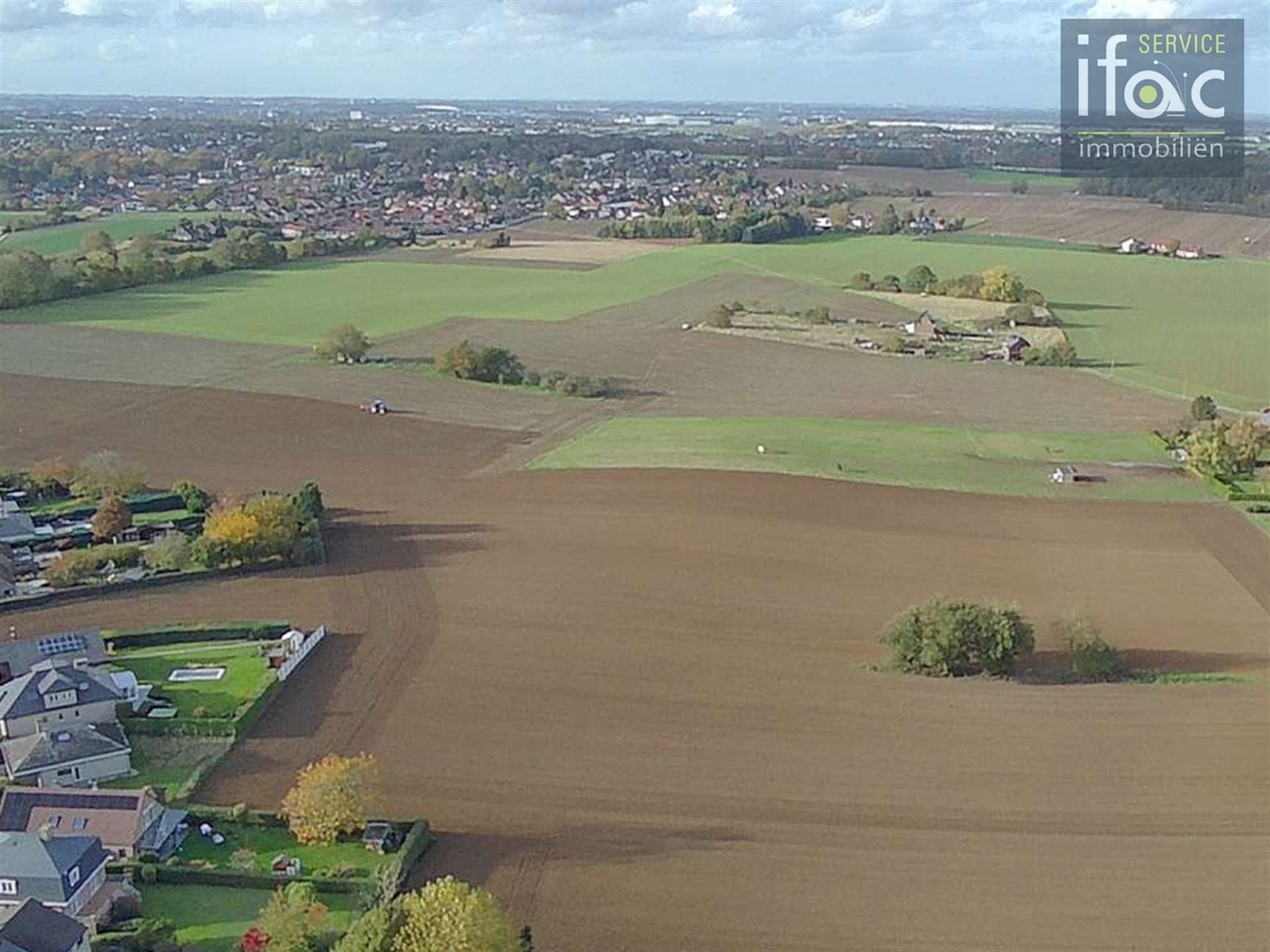 Fantastisch gelegen villa met panoramisch uitzicht  foto 9