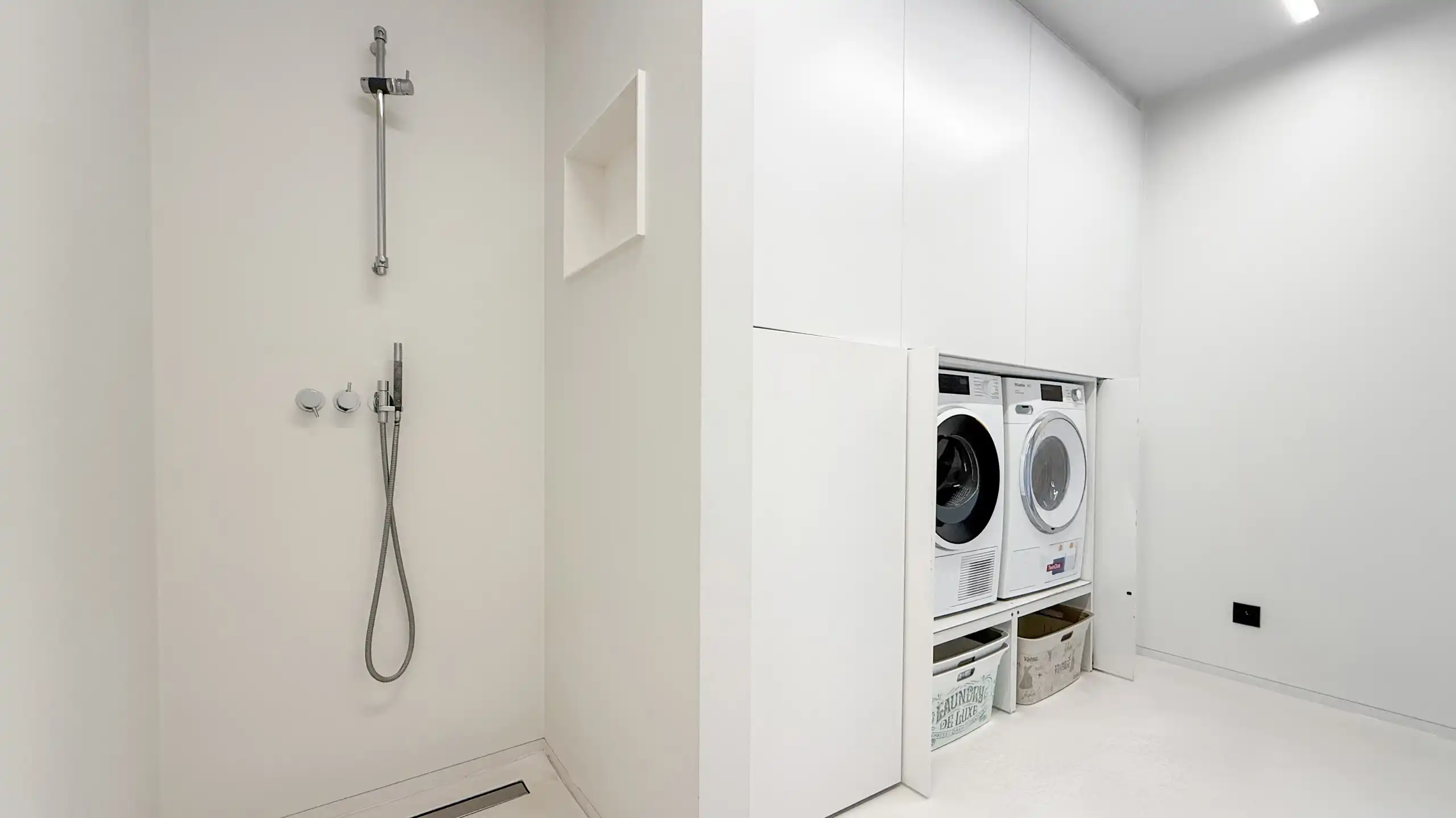 High-end instapklare woning met 4slpk, zwembad + terras! foto 16