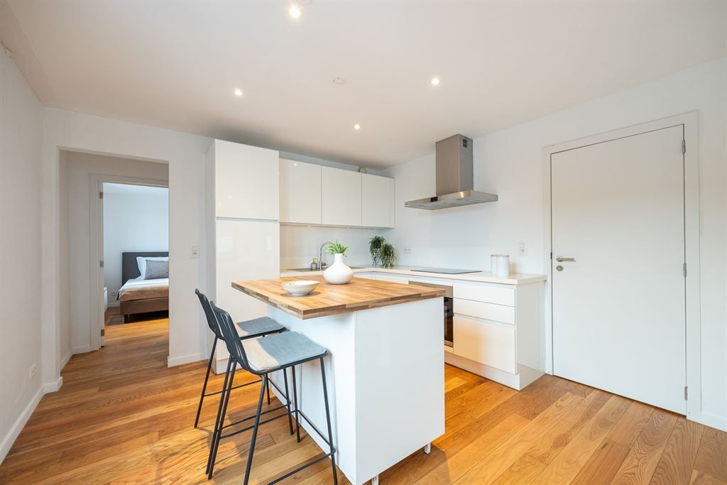 Recent gerenoveerd hoekappartement foto 7