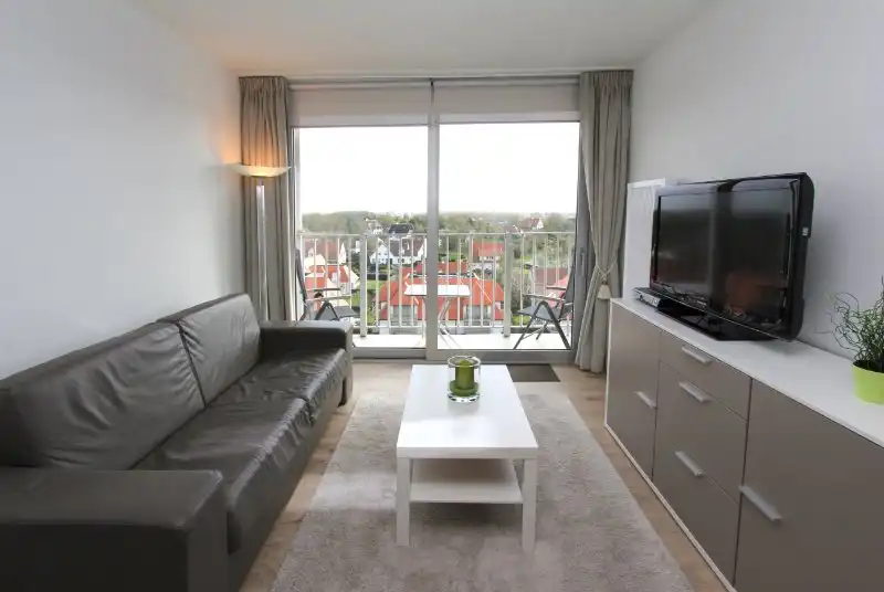 Stijlvolle studio met prachtig vergezicht foto 5