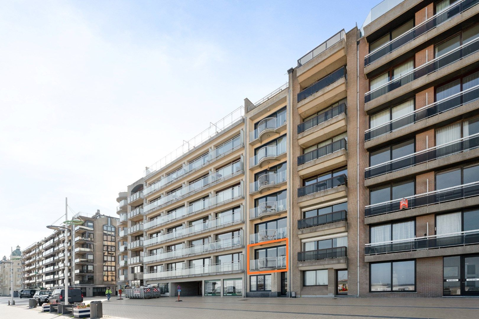 stijlvol gerenoveerd appartement met 2 slaapkamer foto 16