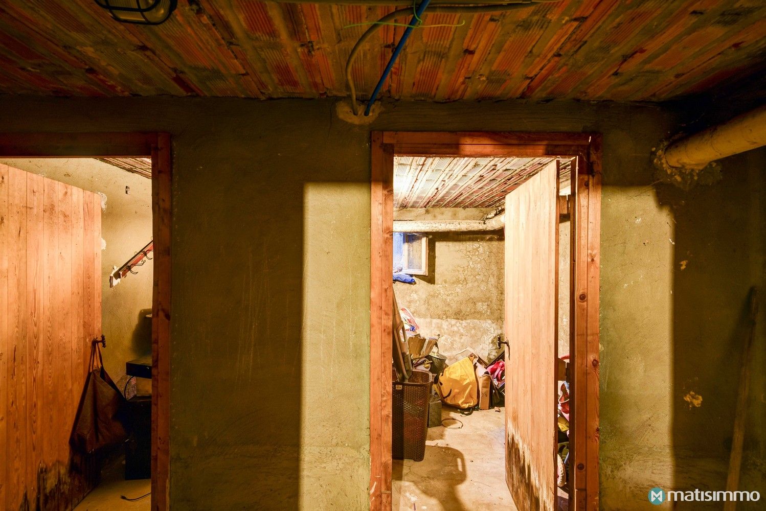 ZEER RUIME TE RENOVEREN GEZINSWONING MET 4 SLAAPKAMERS EN BIJGEBOUW VAN +- 100 M2 OP PERCEEL VAN 1HA 29A 93CA IN DIEPENBEEK foto 39