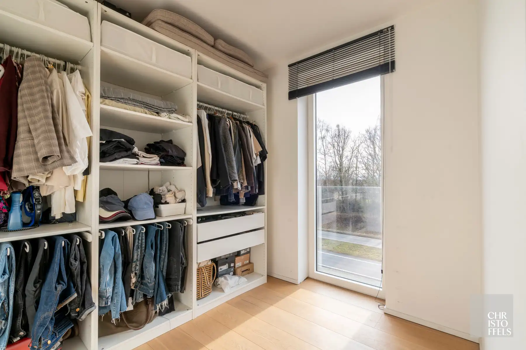 Modern en energiezuinig 2-slaapkamerappartement te Lanaken! foto 11