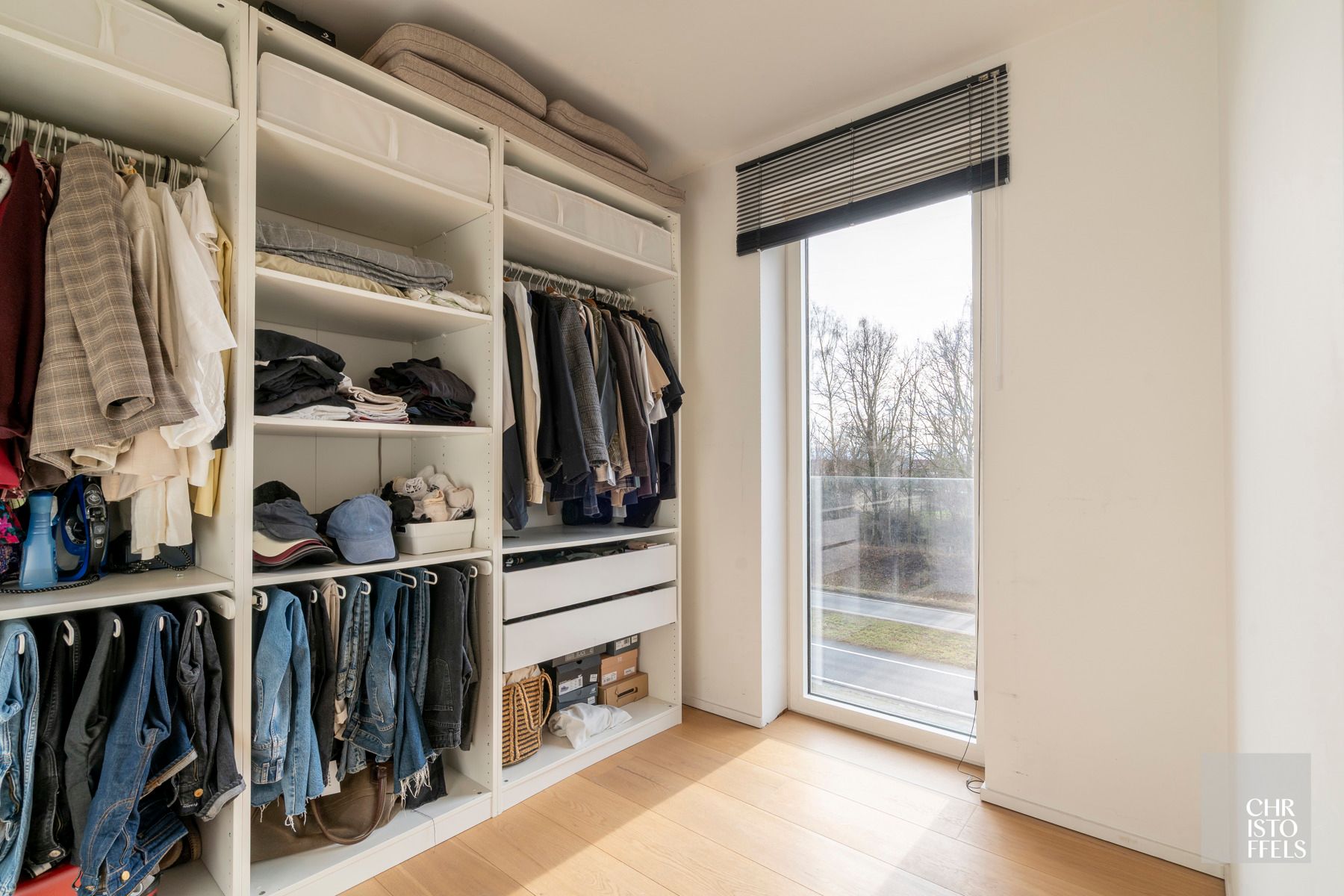 Modern en energiezuinig 2-slaapkamerappartement te Lanaken! foto 11