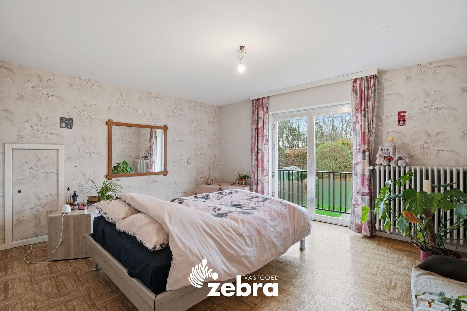 Ruime woning met grote tuin, zwemvijver en schuur in Beveren aan de IJzer! foto 14