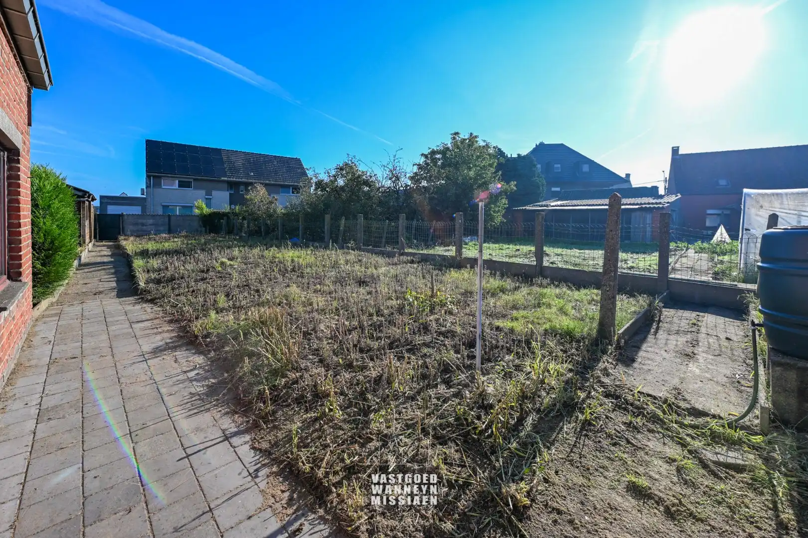 Halfopen bebouwing met 5 slaapkamers op 581m² met 2 garages en een uitweg foto 27
