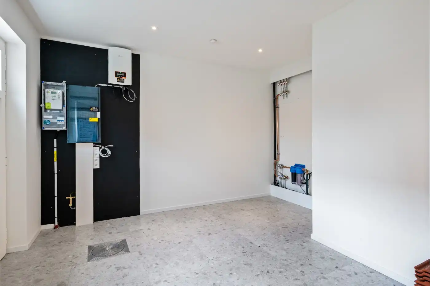 Volledig gerenoveerde, instapklare woning met 3 slpk. en grote tuin foto 10