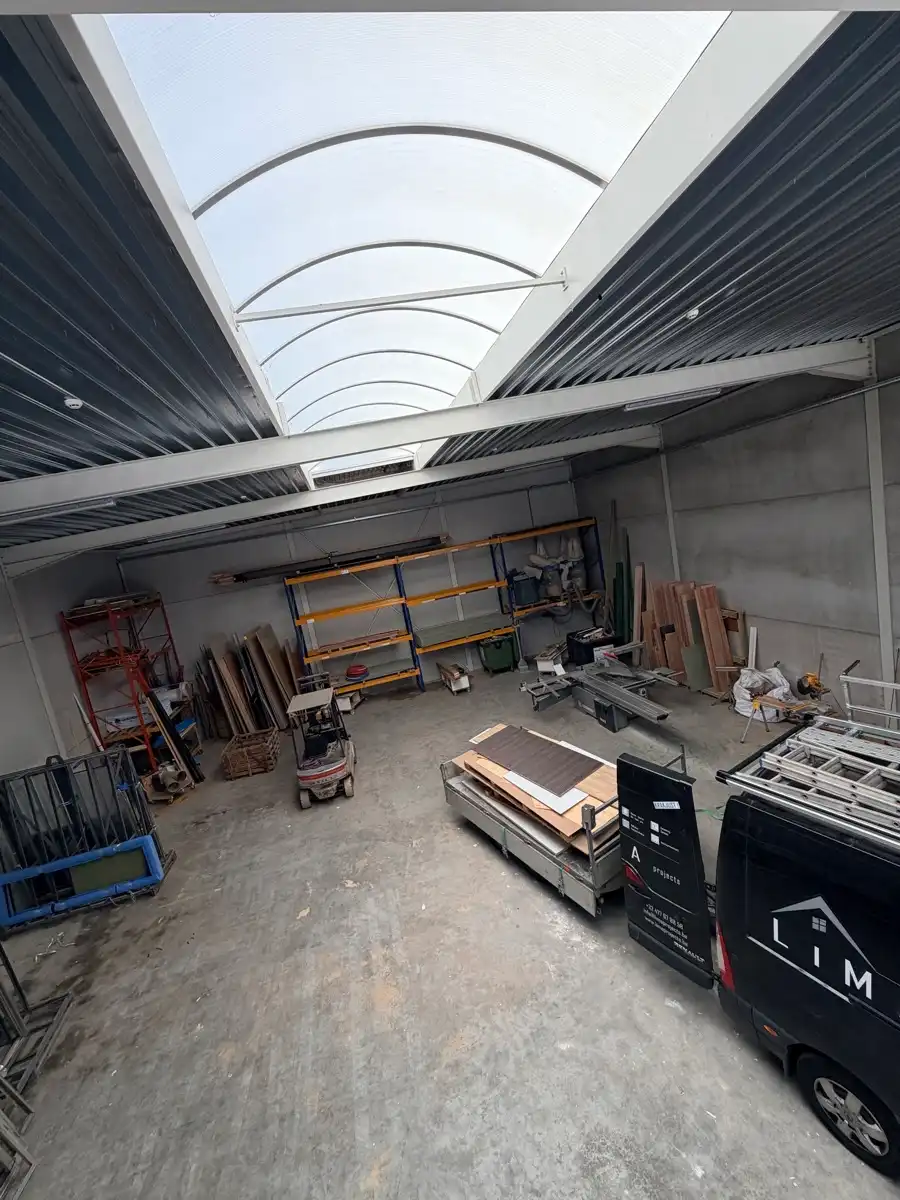 KMO Unit van 375m²+2pp foto 11