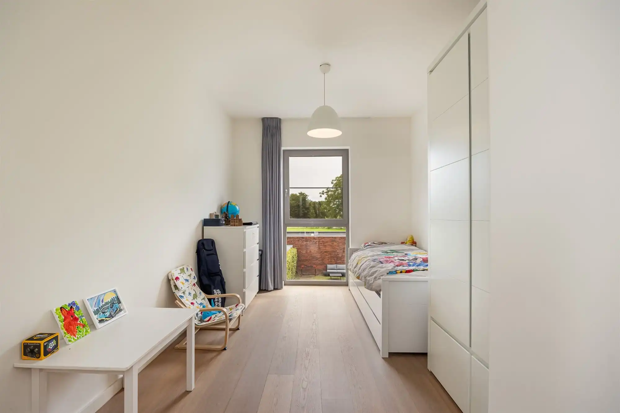 Instapklare moderne woning met 4 slpk. en tuin foto 14