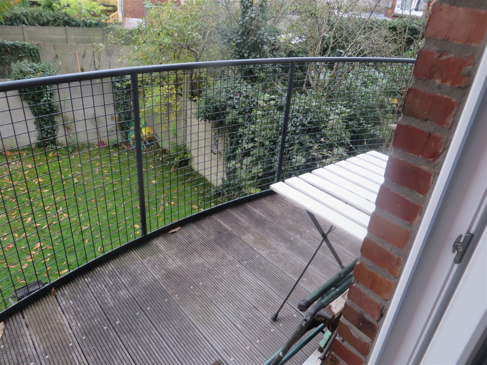 Gemeubeld appartement met 2 slaapkamers in Merksem foto 9