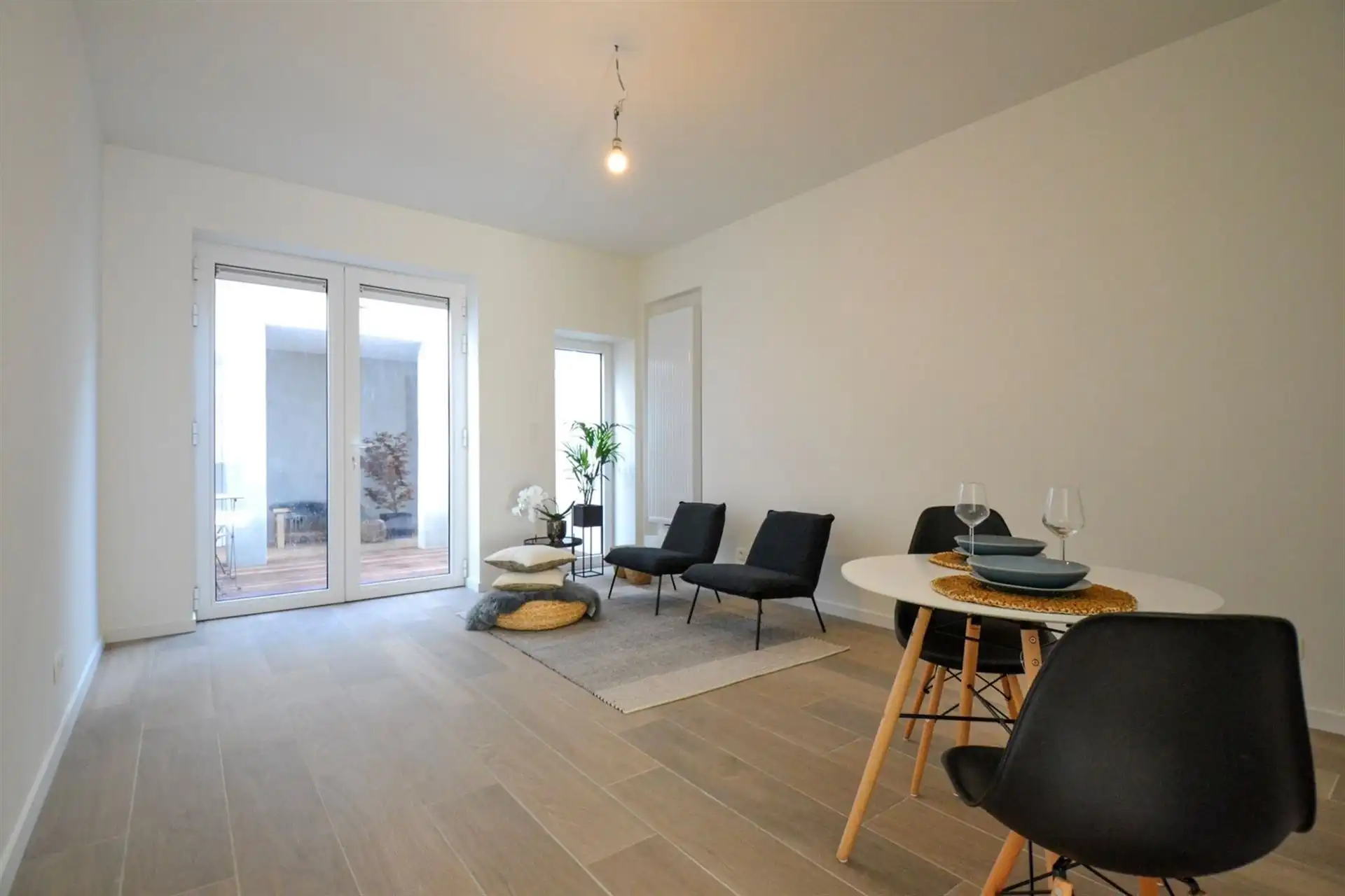 Centraal gelegen, instapklare stadswoning met 2 slaapkamers foto 7
