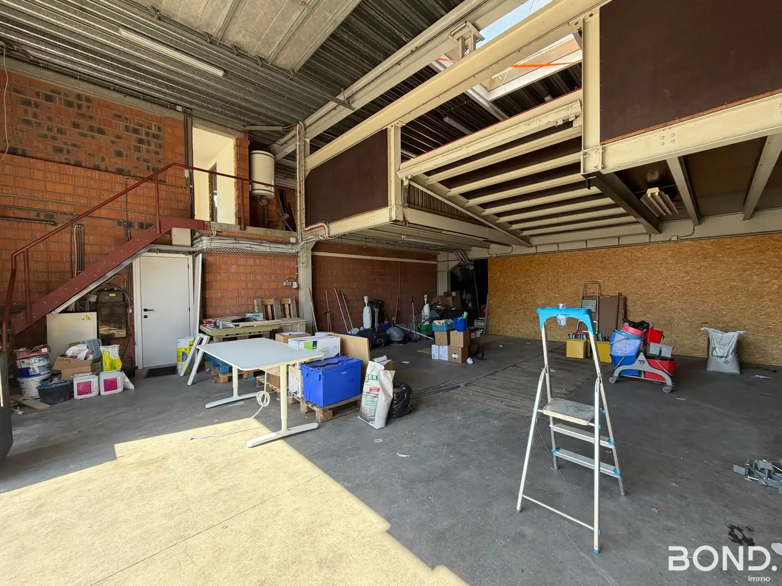 Loods met kantoor op toplocatie!  foto 7