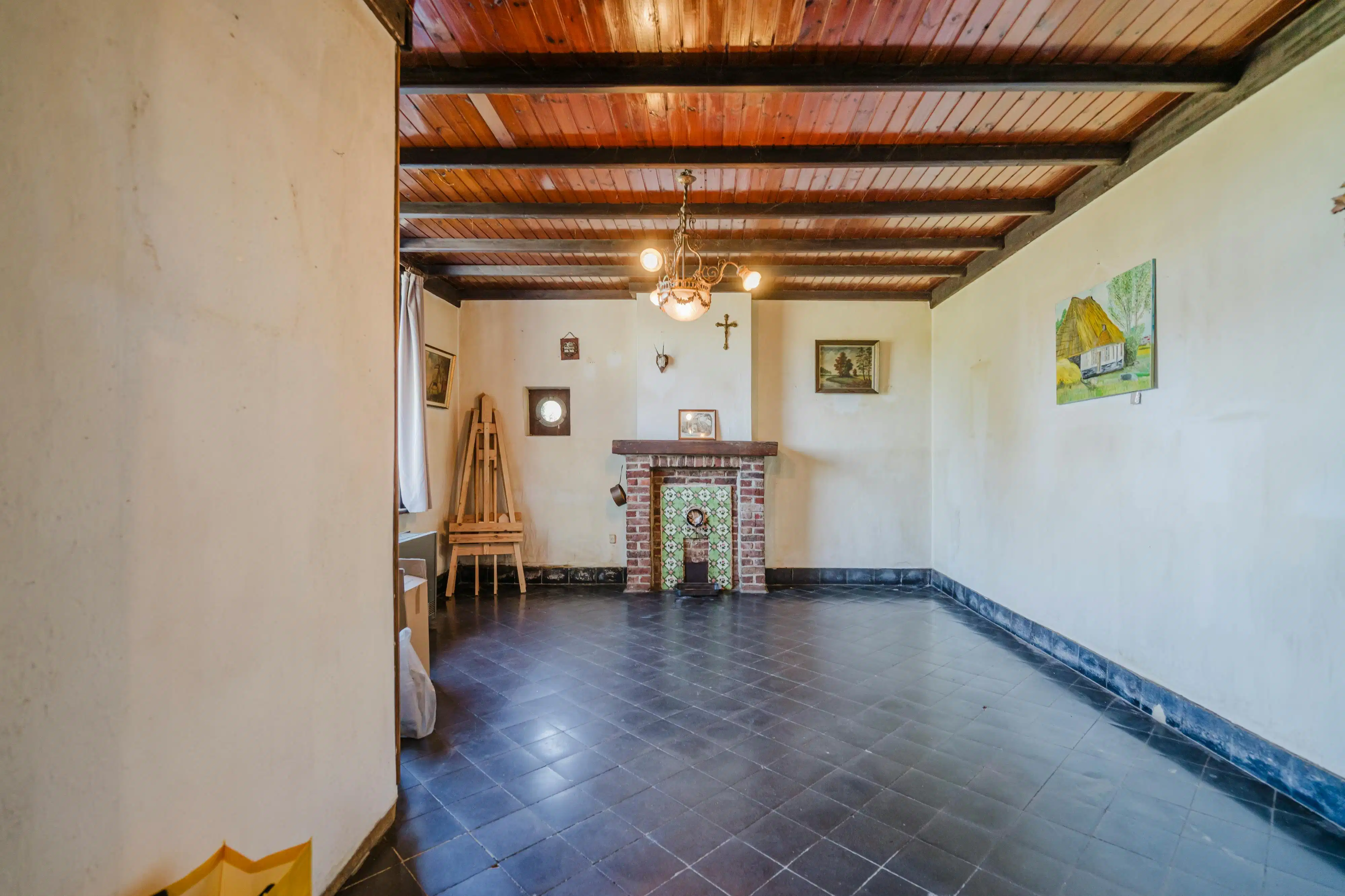 Woning met renovatiepotentieel nabij Kortrijk en Preshoekbos foto 4