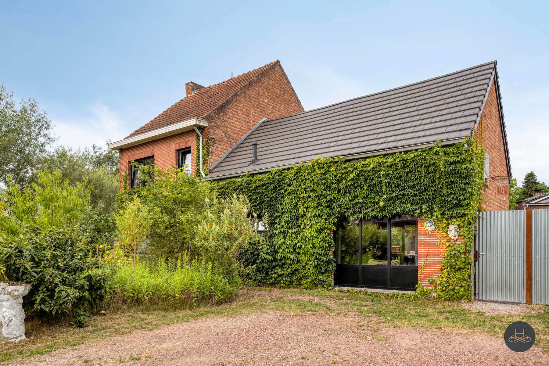 Karaktervolle woning met grote tuin en bos (81a73ca) foto 2