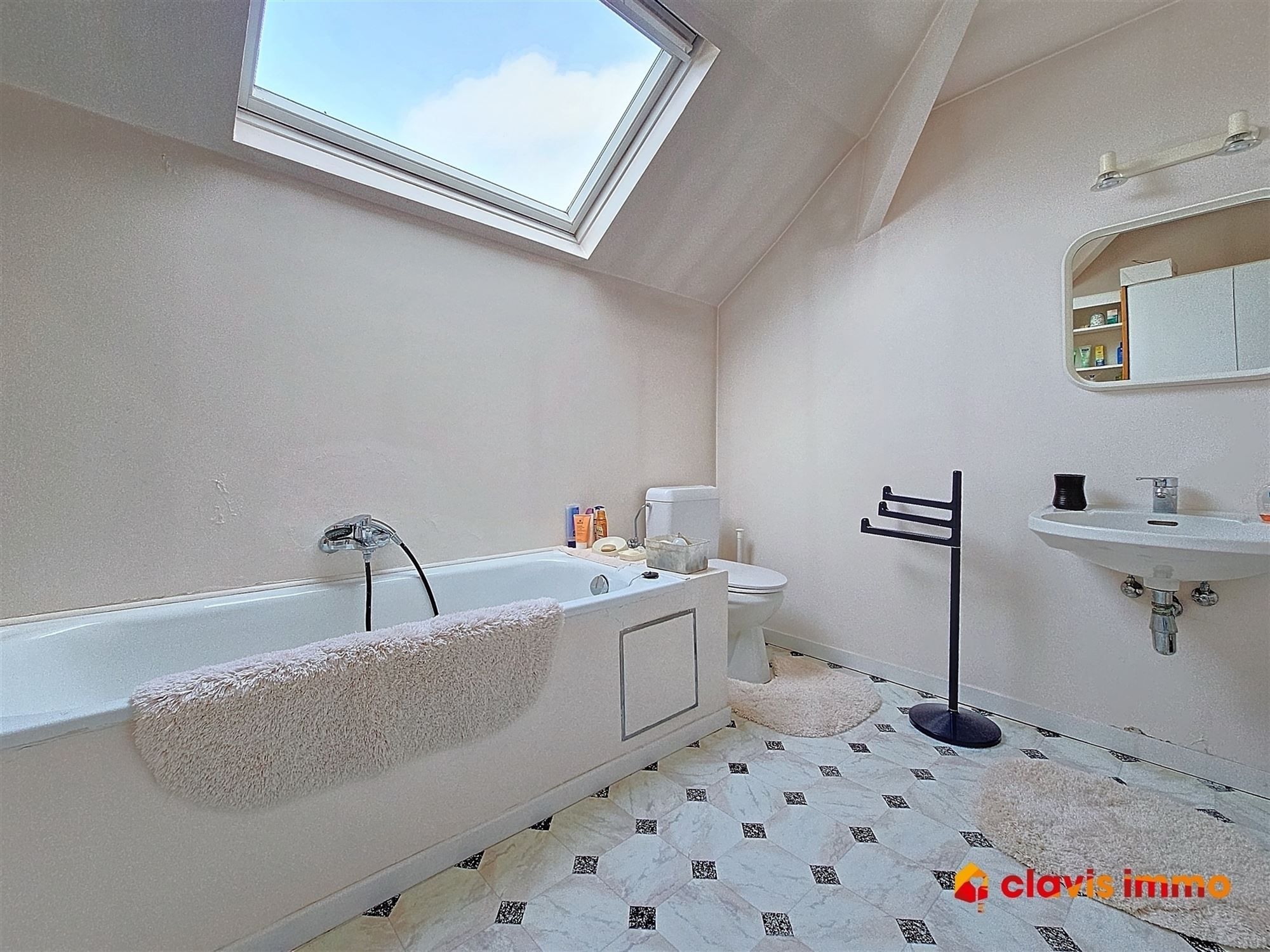 Villa op toplocatie foto 18