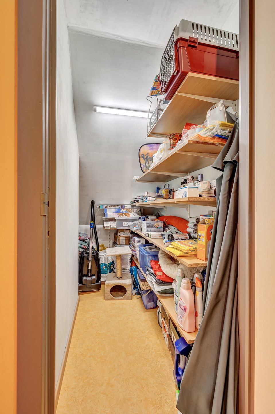 Charmante, vrijstaande woning in een verkeersluwe straat foto 30