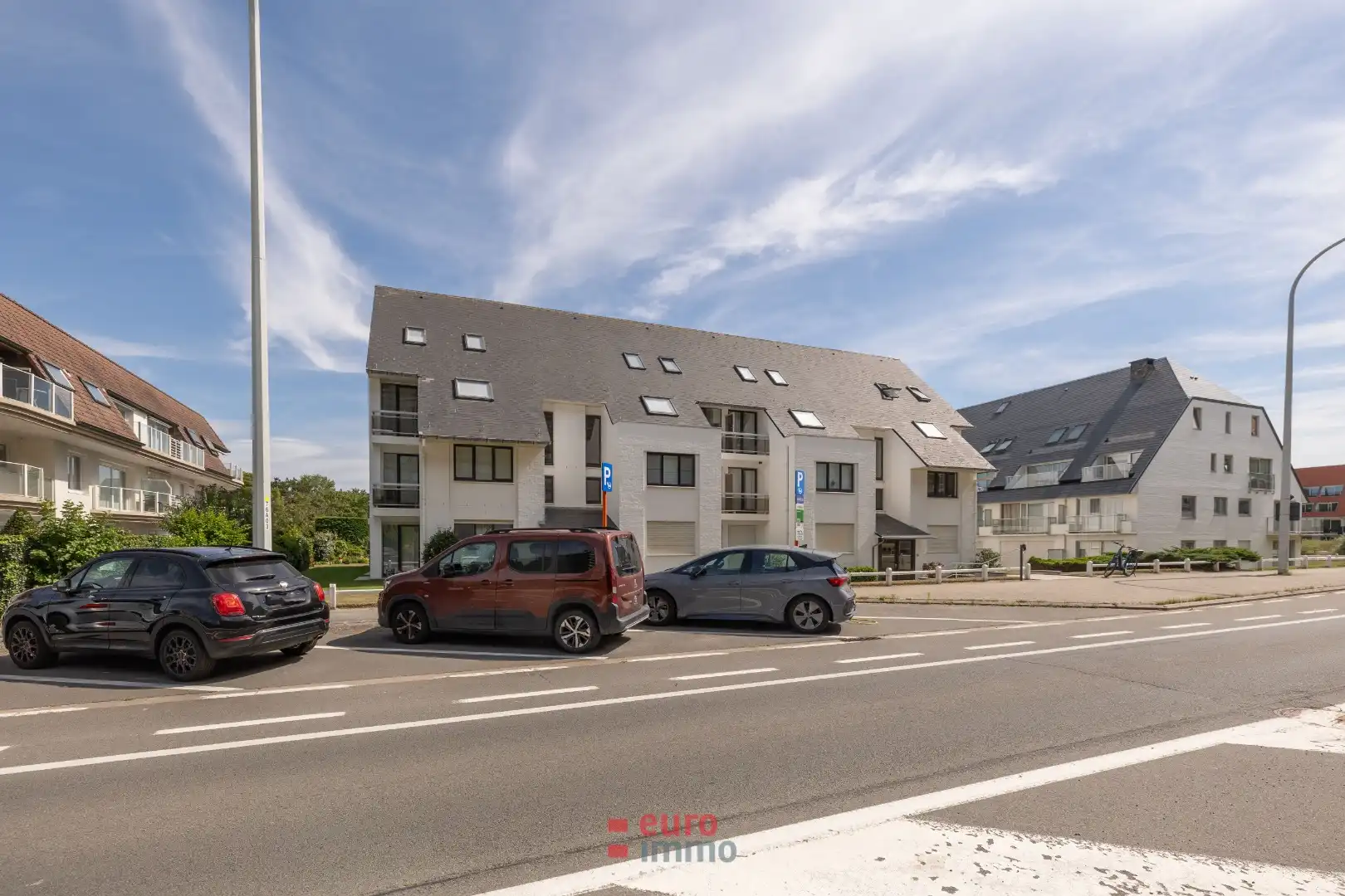 Appartement met 2 slaapkamers op de rand van villawijk Simli foto 2