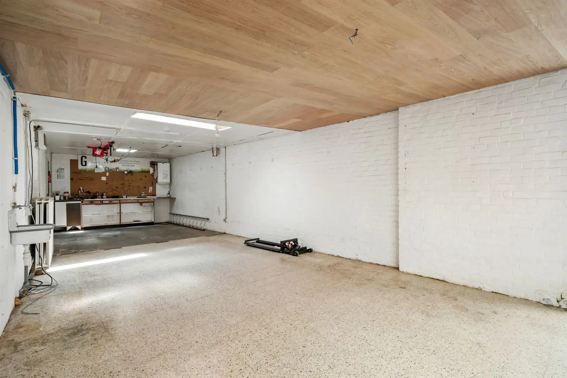 Grote HOB met garage + atelier, en 5 SLK.  foto 19