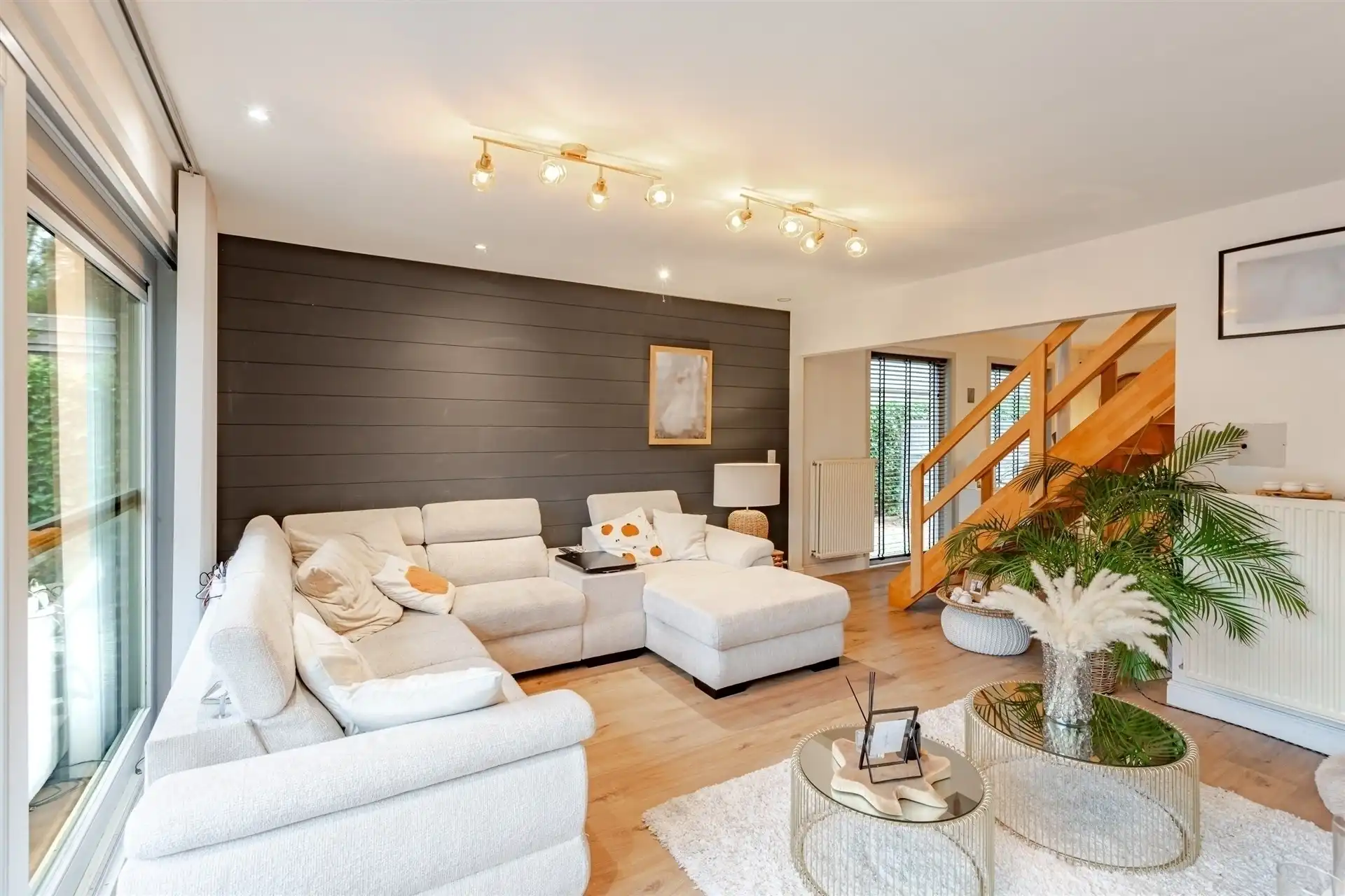 Super gezellige en instapklare woning met mooie tuin in Wichelen foto 9