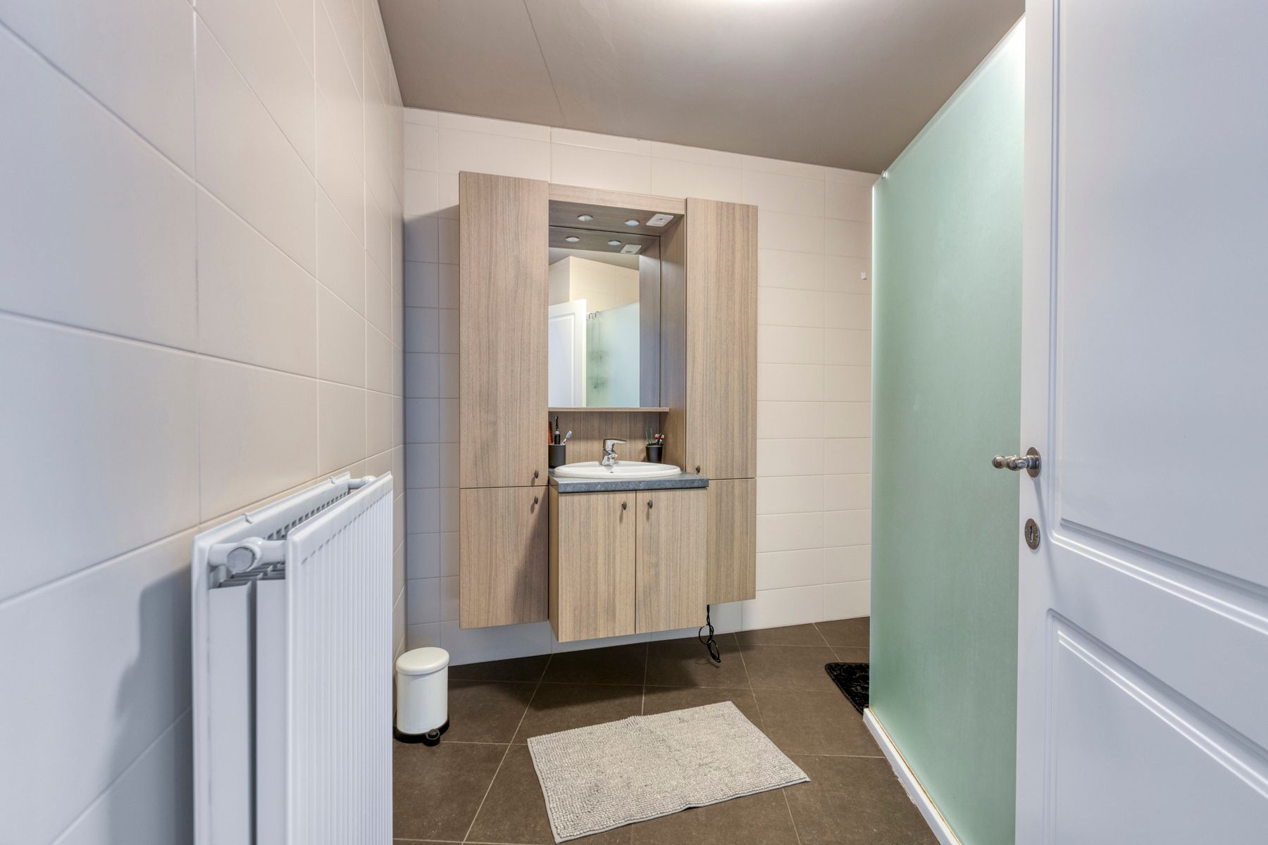 Ruim appartement met 40m² zonnig terras in Dessel foto 12