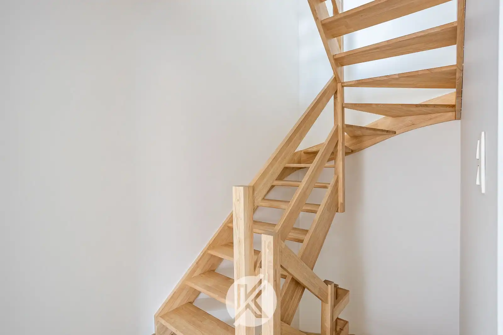 Gerenoveerde woning met moderne afwerking foto 14