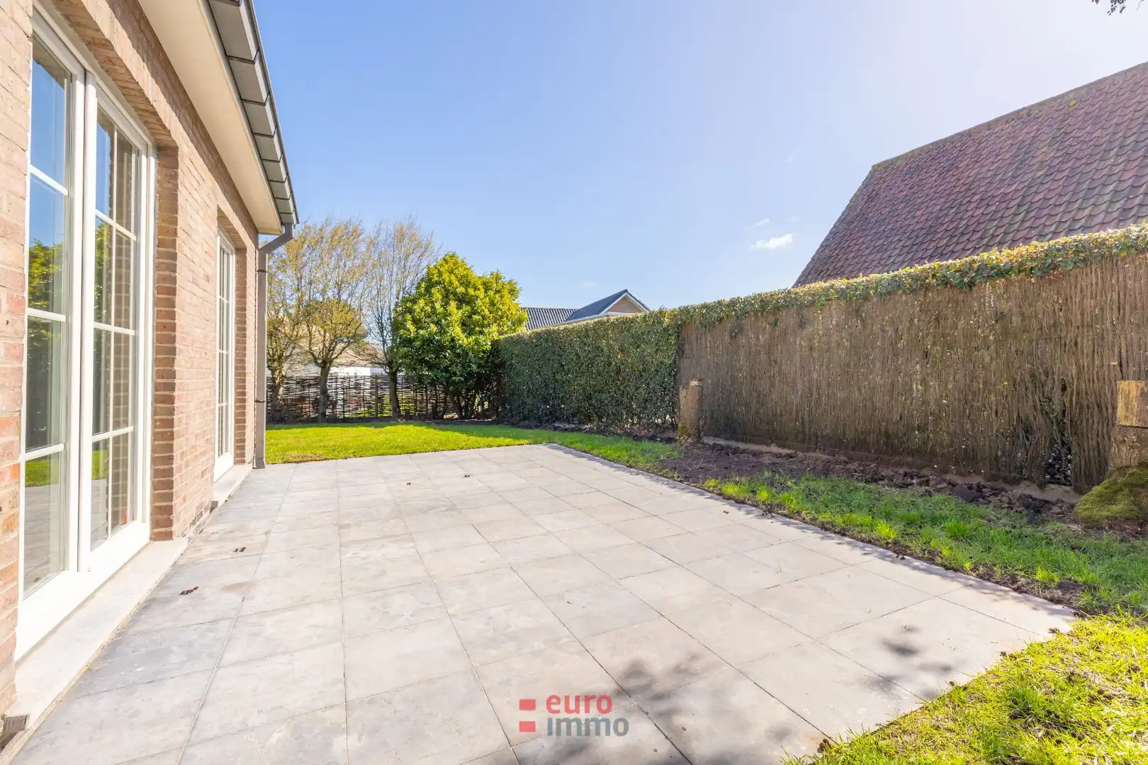 Alleenstaande villa op unieke ligging aan de duinen van Oostduinkerke foto 17