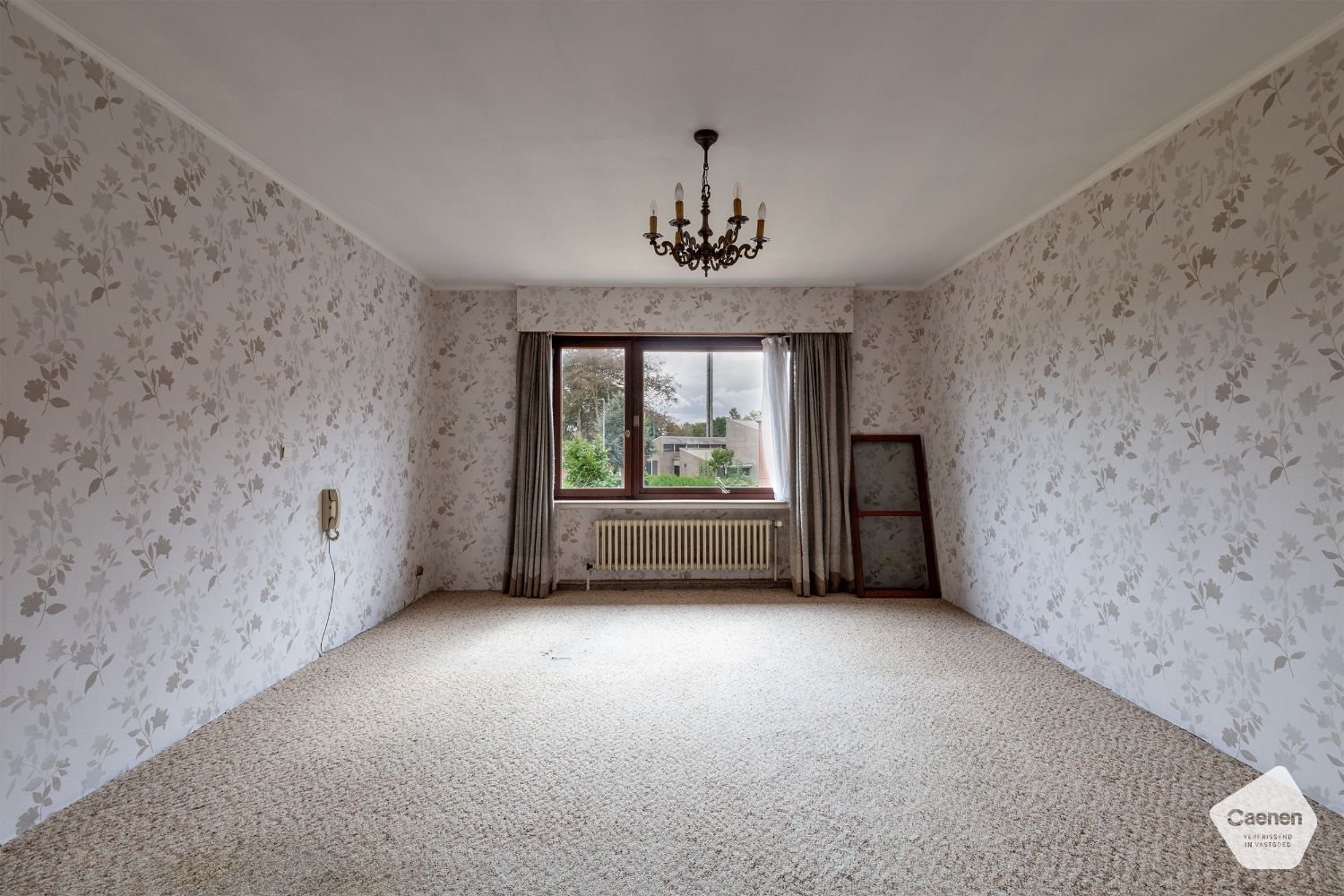 Wonen en werken in het hart van Ruddervoorde ! Deze woonst omvat 5 slaapkamers & 2 garages! foto 11