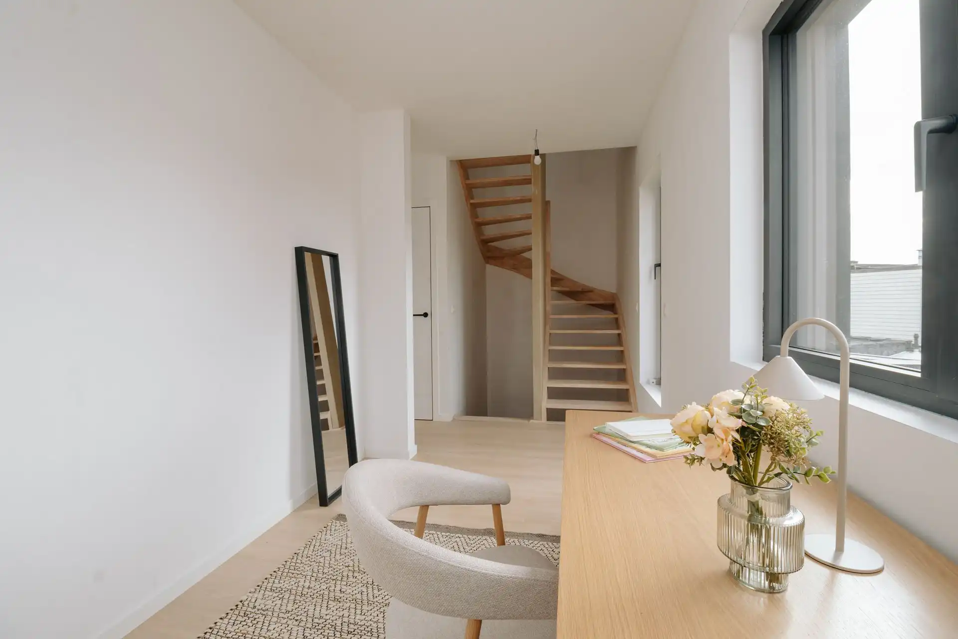 Nieuwbouwwoning met hoog wooncomfort op een centrale ligging foto 8