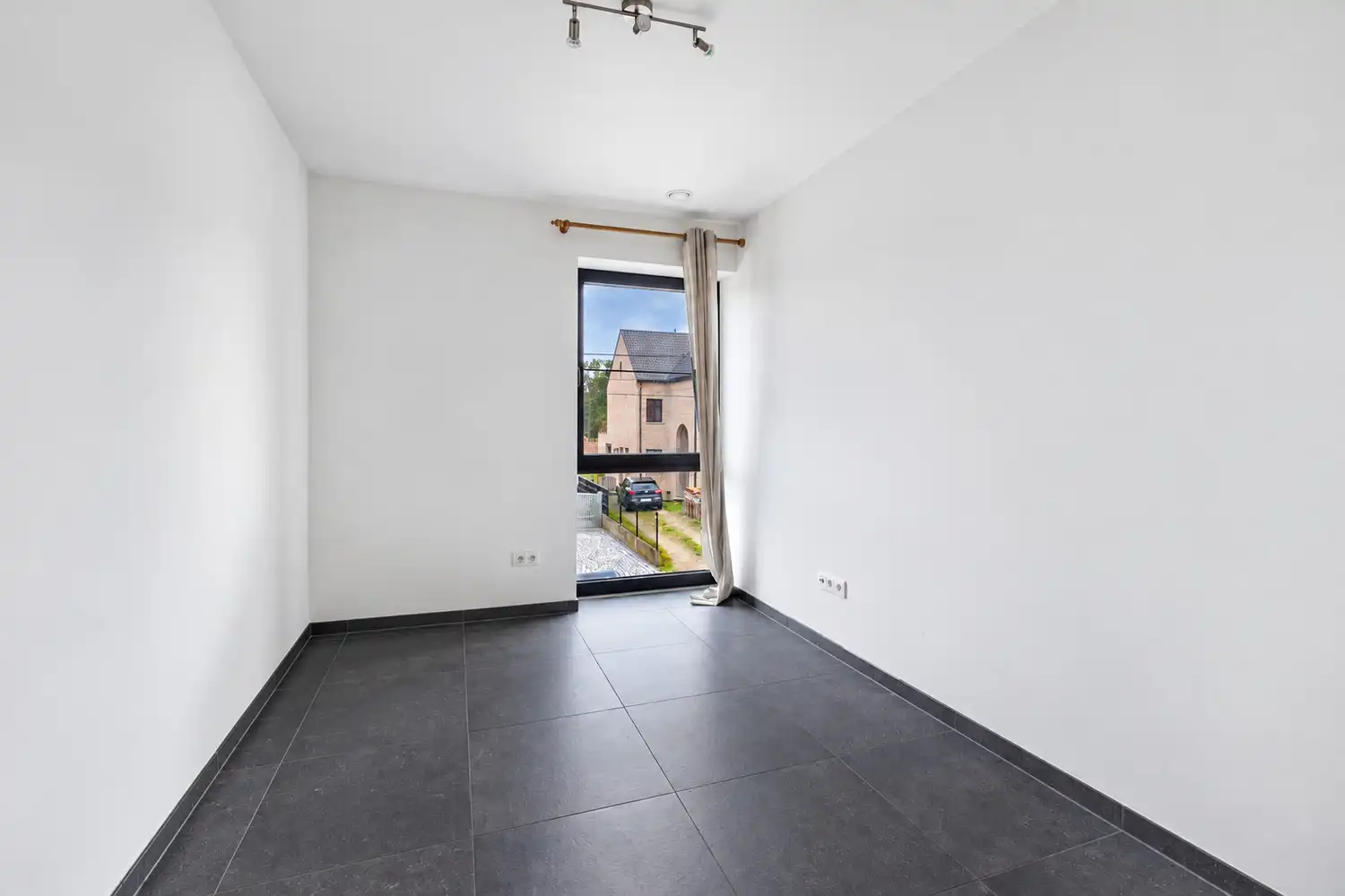 RECENTE, ENERGIEZUINIGE WONING MET 4 SLAAPKAMERS IN SCHERPENHEUVEL! foto 23