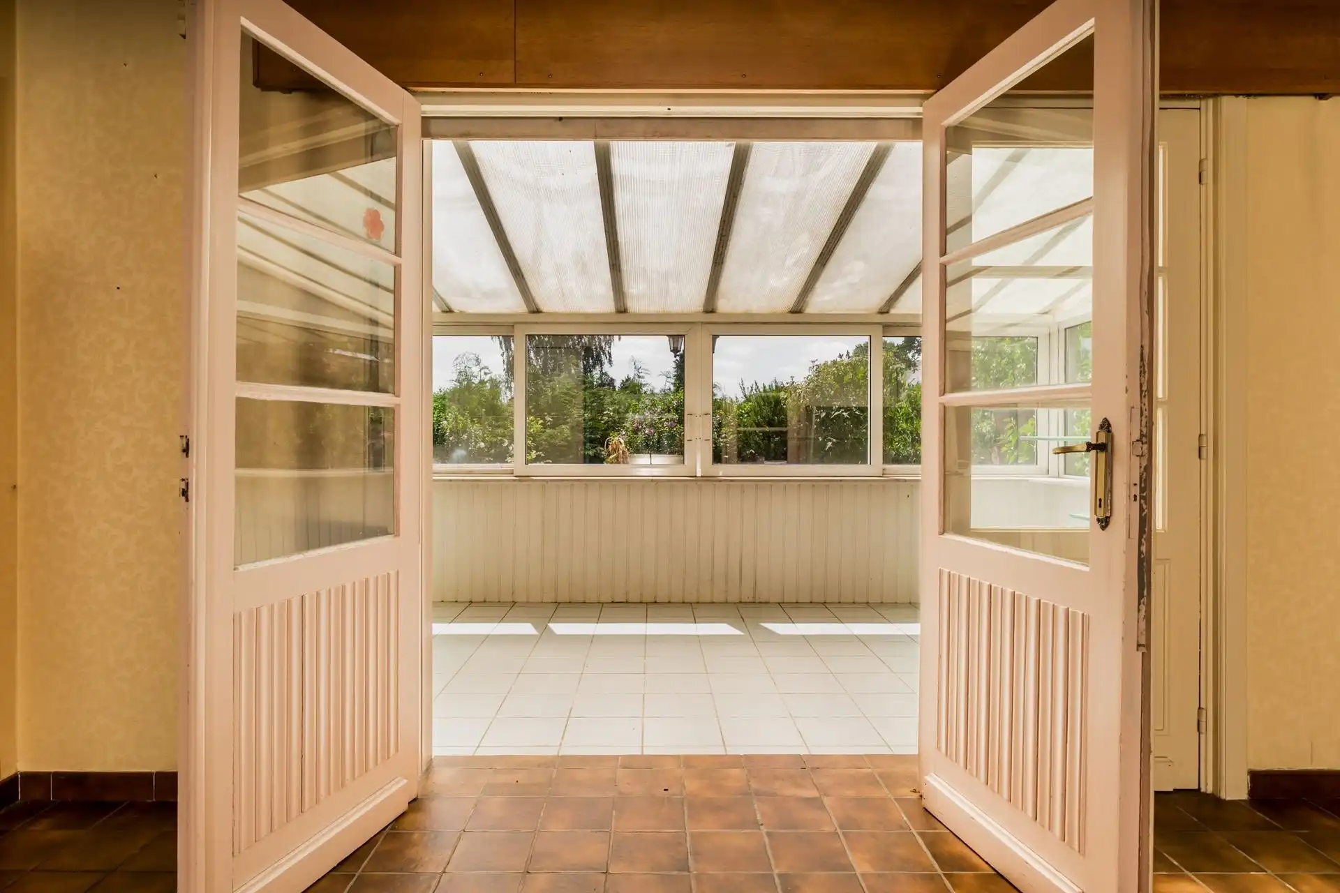 Te renoveren woning op toplocatie! foto 10