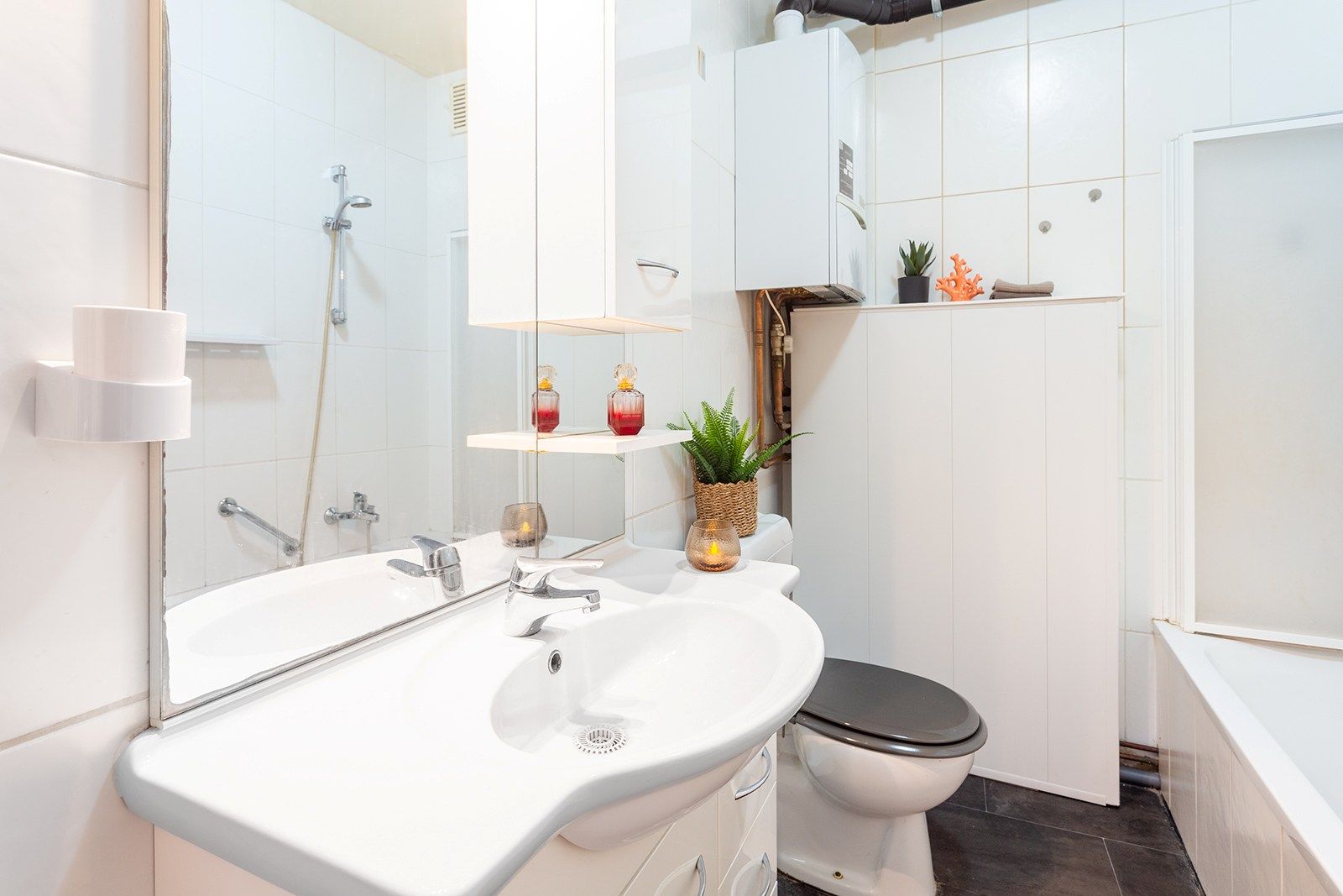 Ruim en comfortabel wonen met alles binnen handbereik foto 15